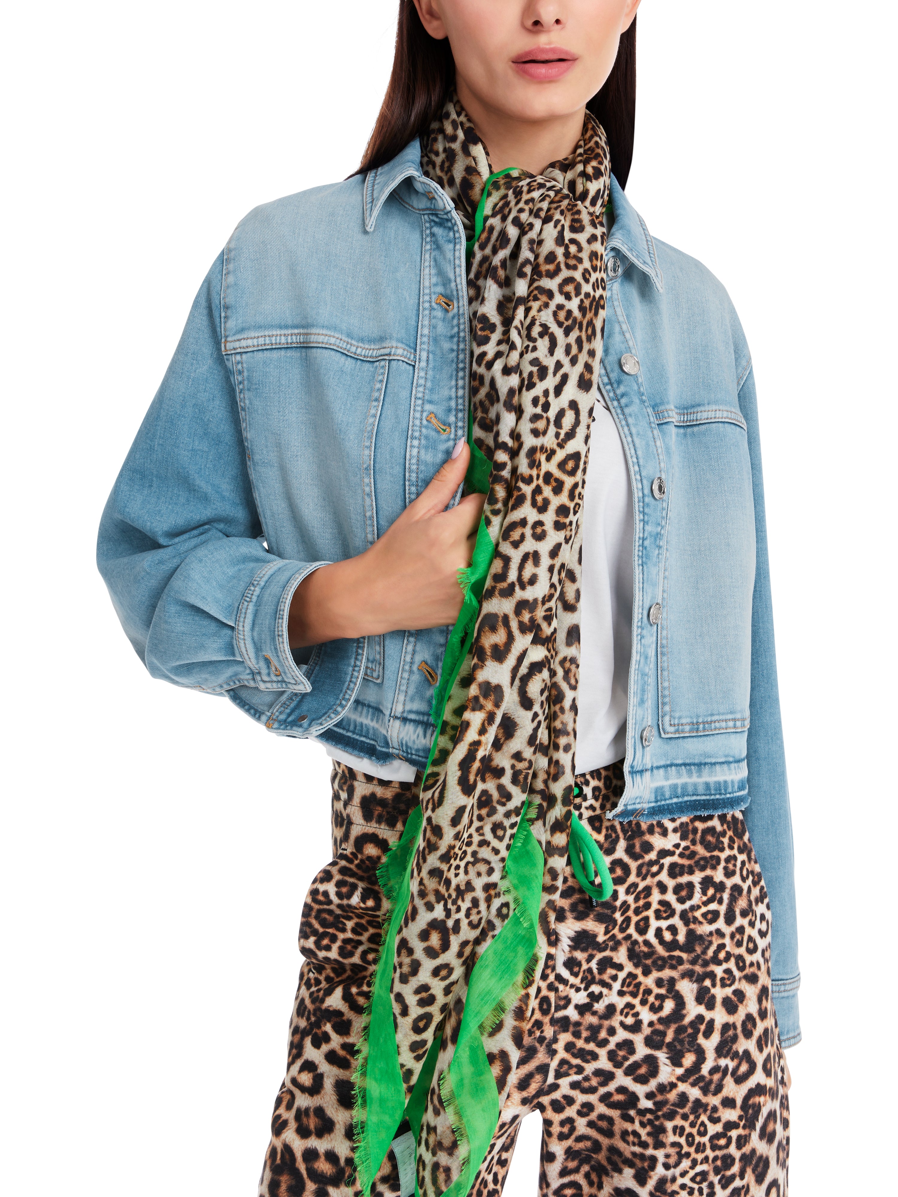 Jacke in Used Denim "Rethink Together"