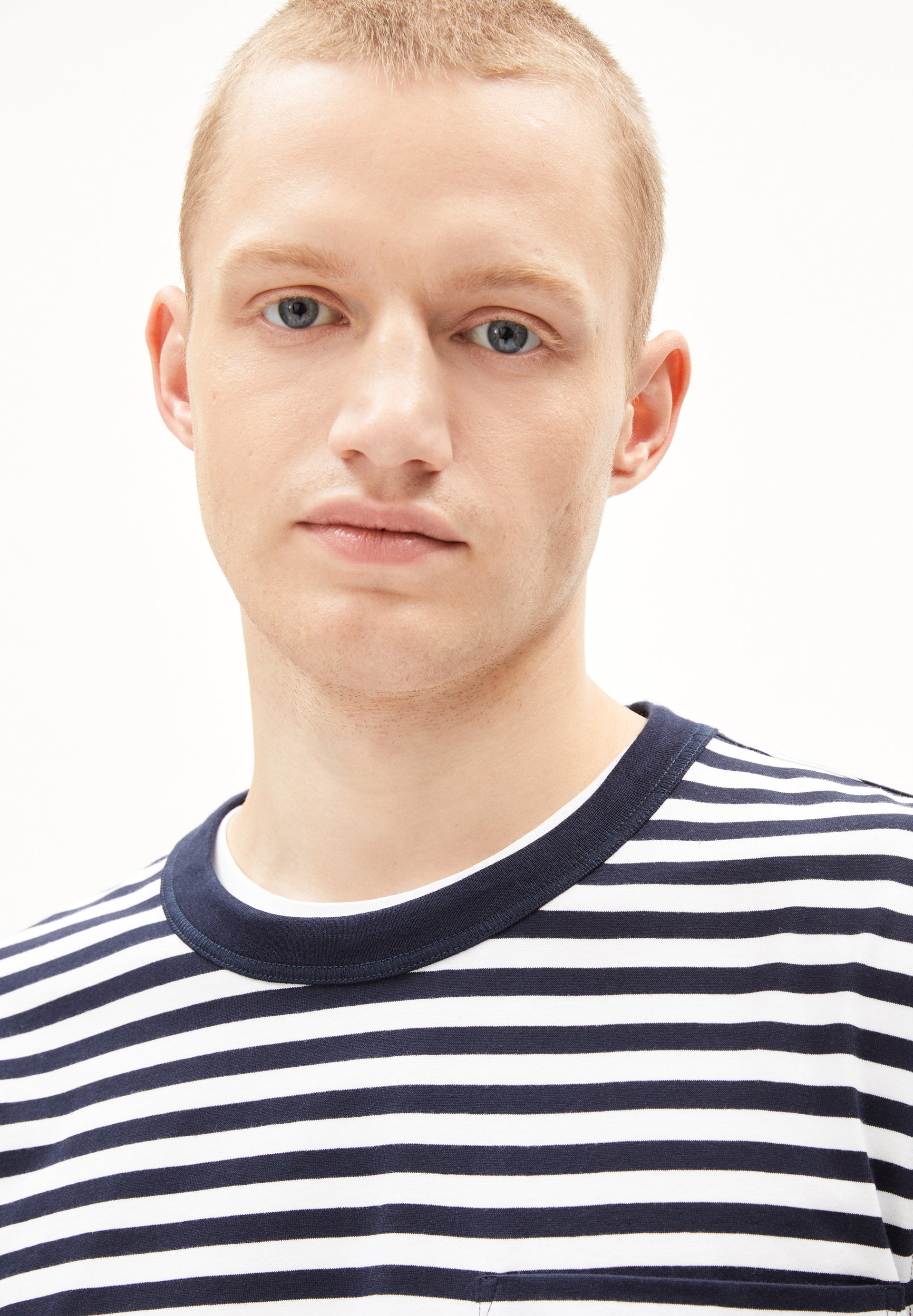 MAARKOS POCKET STRIPES