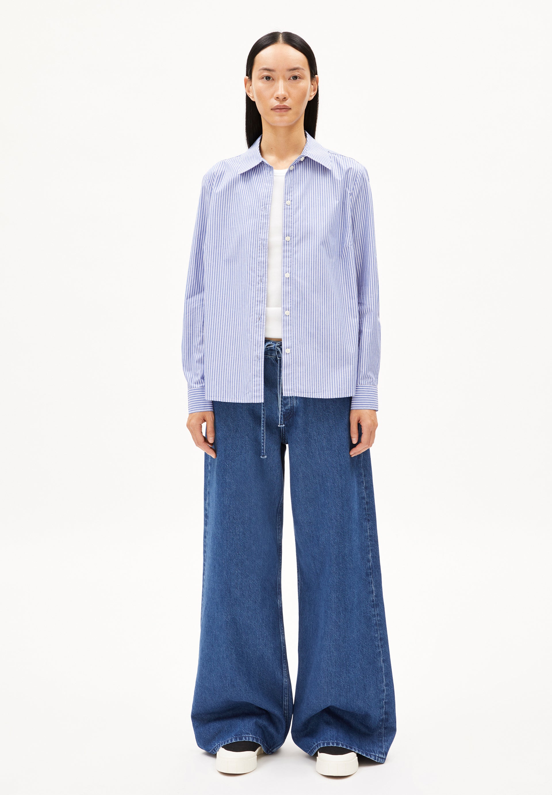 ASTRAEAAS MID WAIST WIDE JEAN