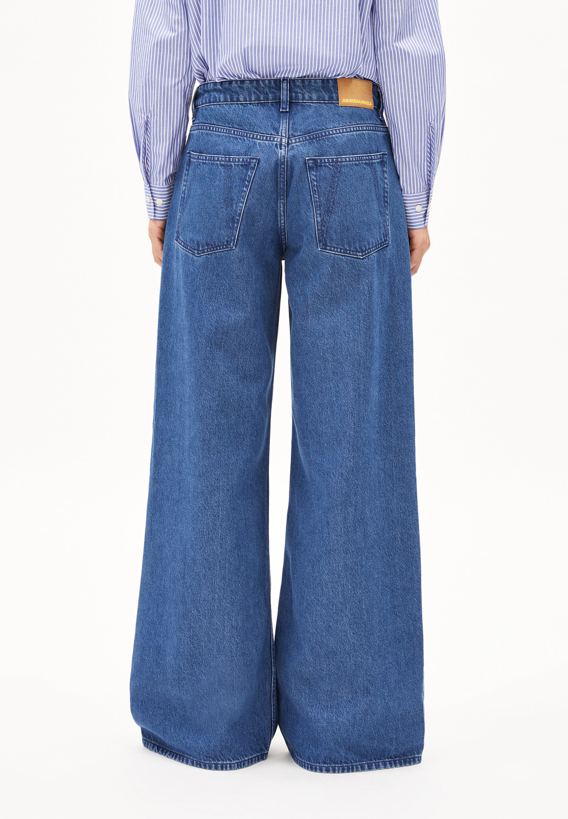 ASTRAEAAS MID WAIST WIDE JEAN