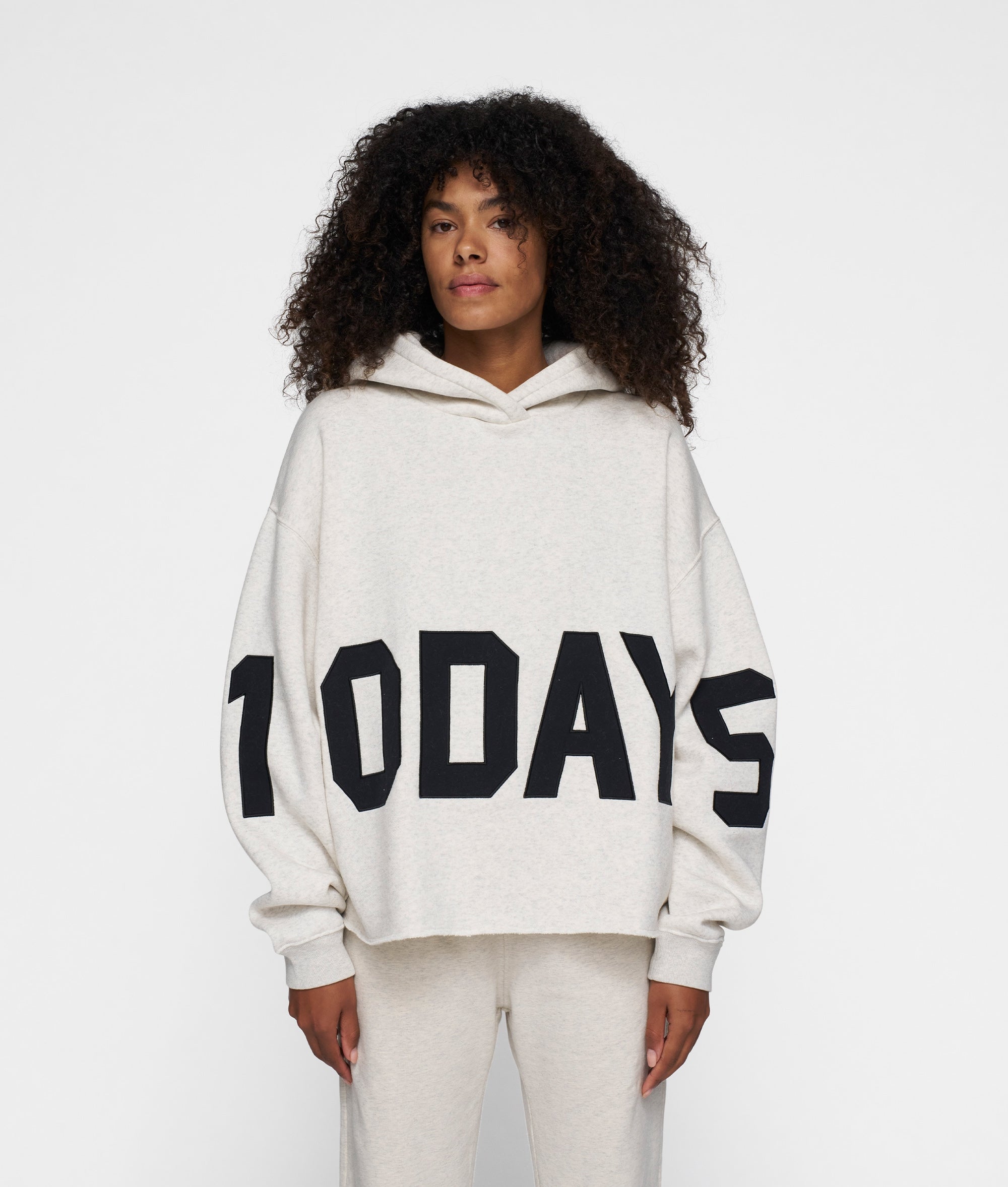 10Days THE STATEMENT LOGO HOODIE