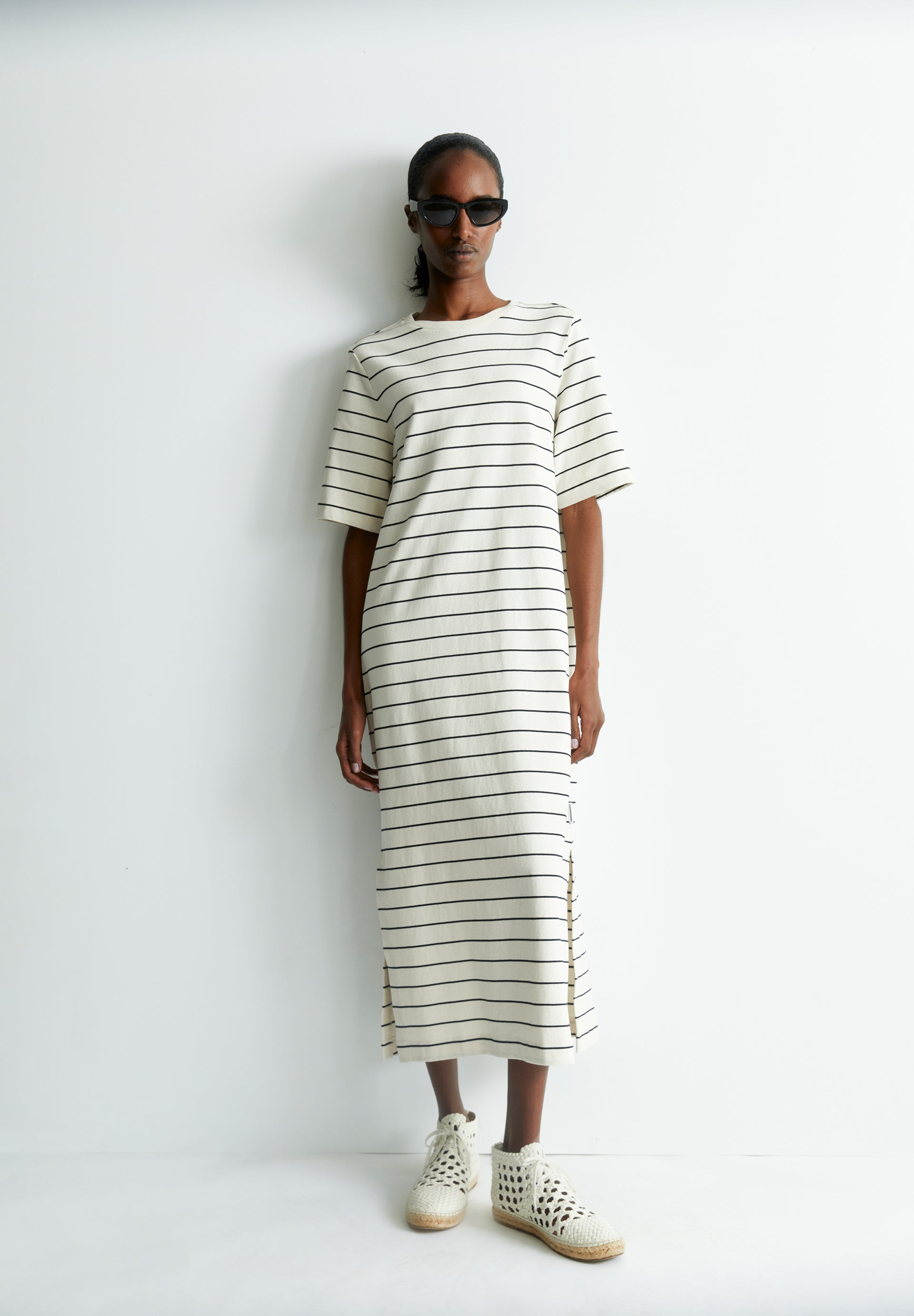 XELINAA FINE STRIPE