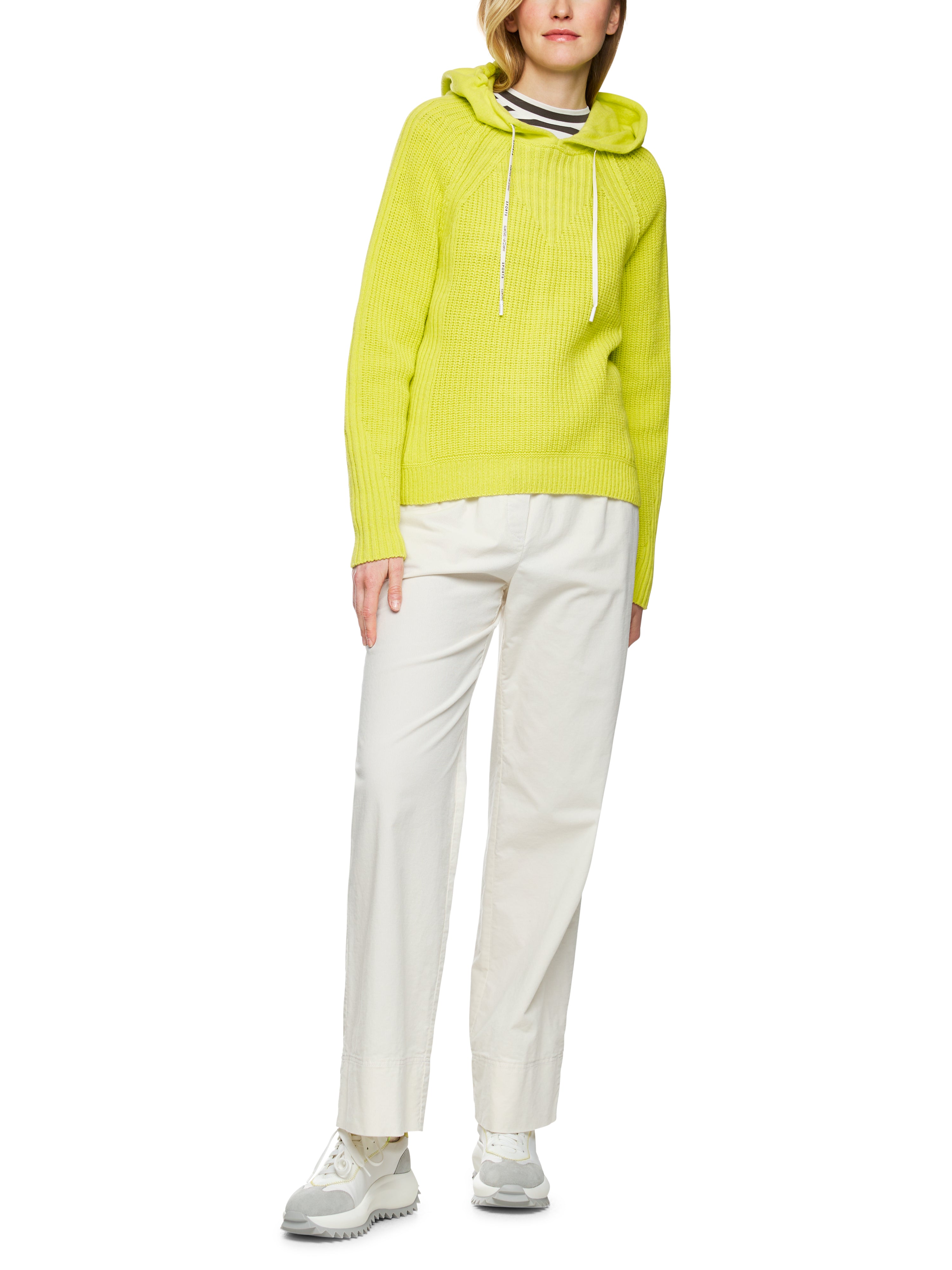 Kapuzenpullover Knitted in Germany