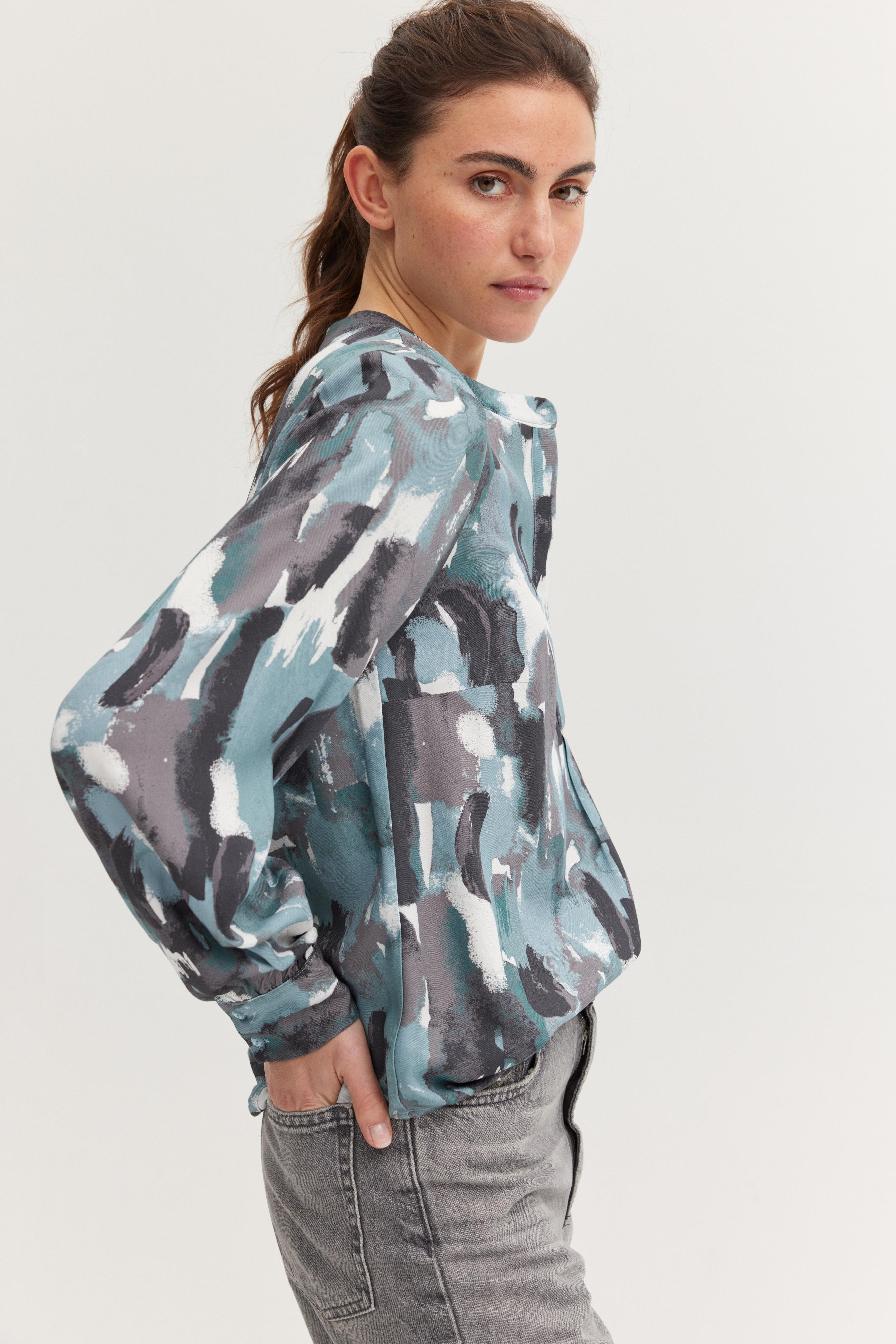 The Fashion People Damen Bluse in Ocean Print AOP