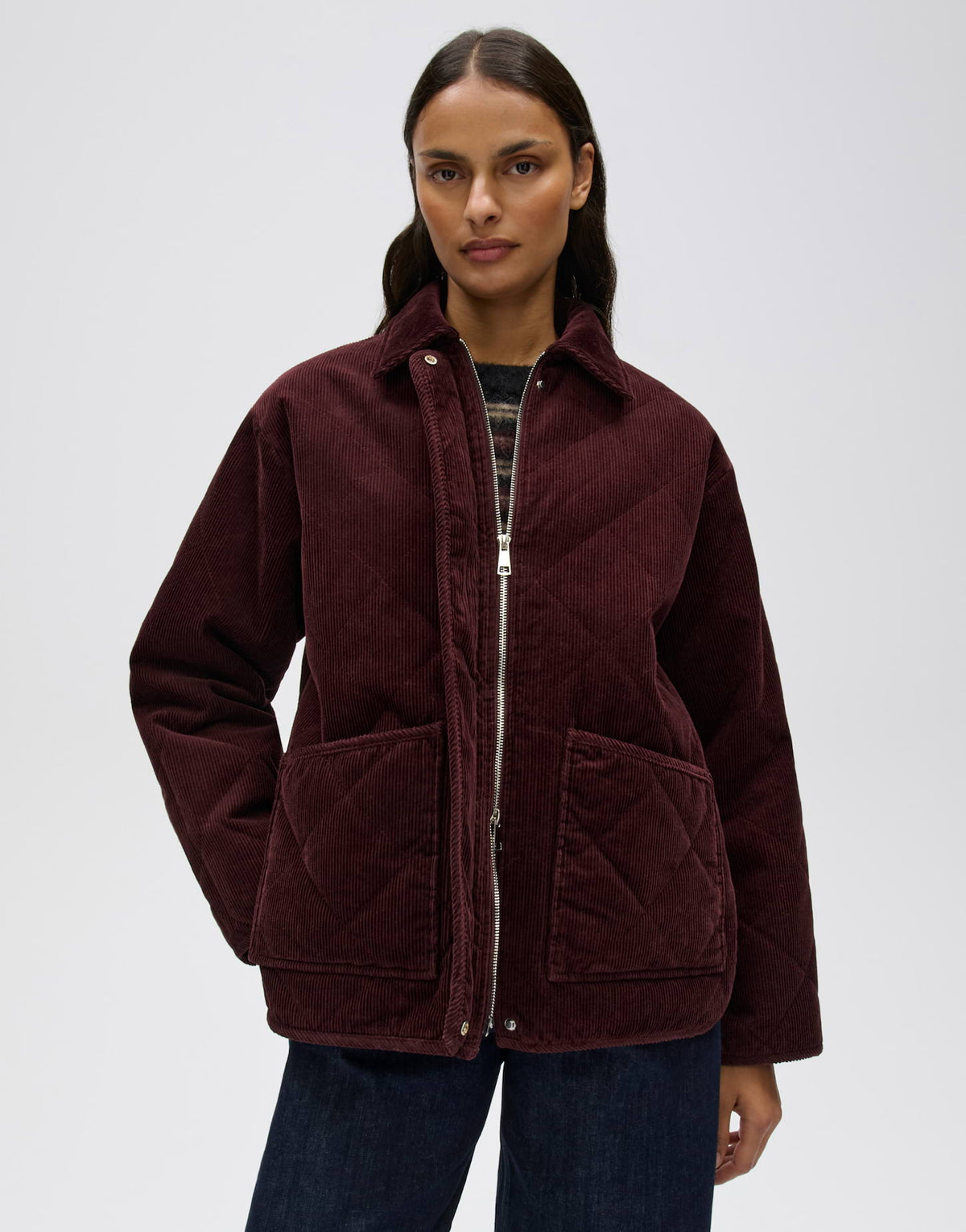Cordjacke mit Diamant Steppung Loose Fit Hekordi