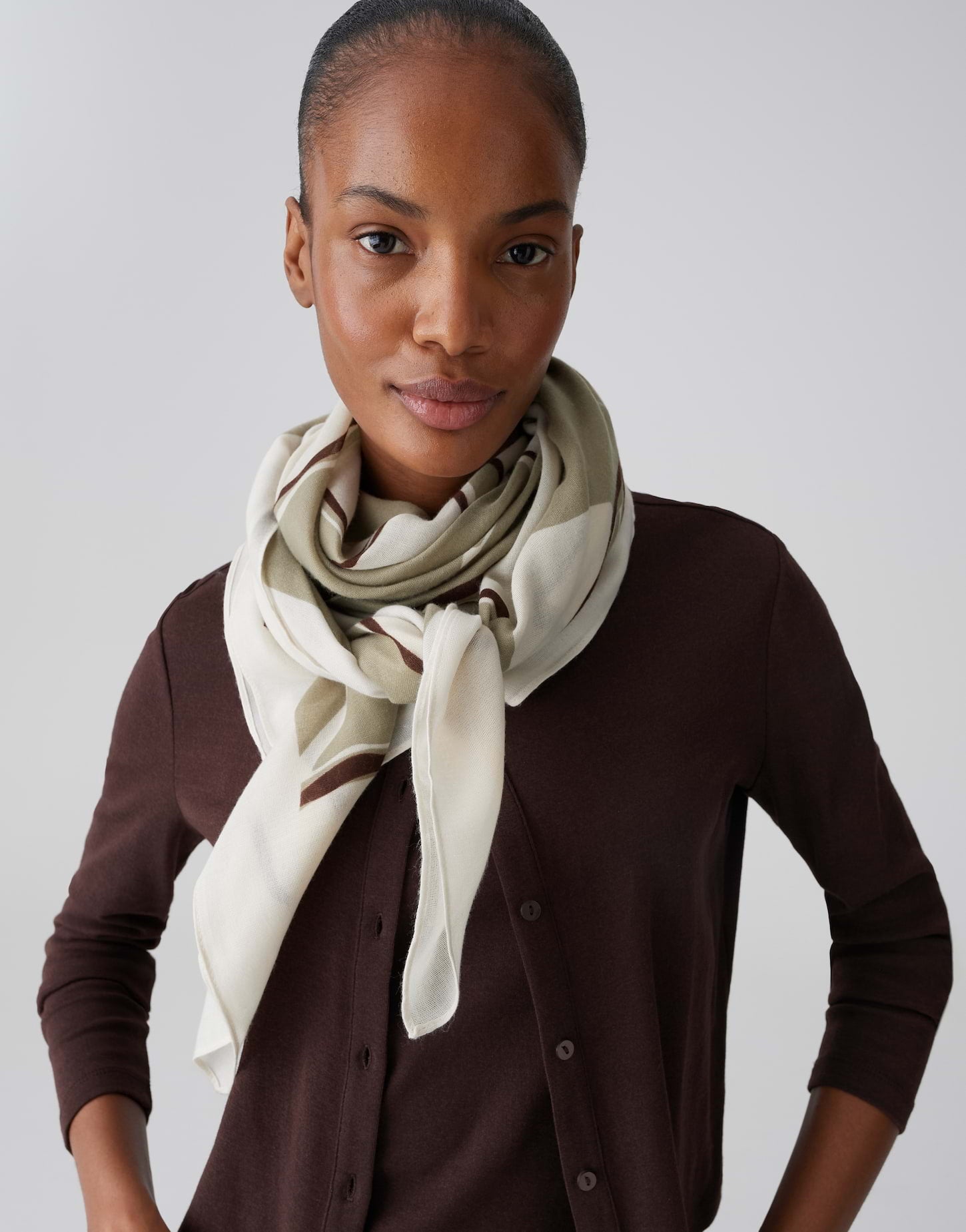 OPUS Printtuch mit floralem Druck Anekki Scarf