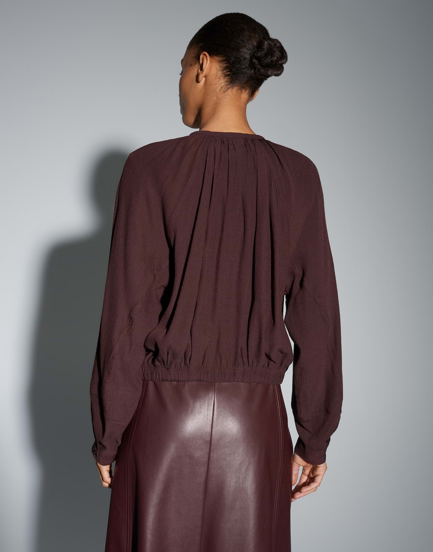 OPUS Wide Tunikabluse mit feiner Kreppstruktur Faluna