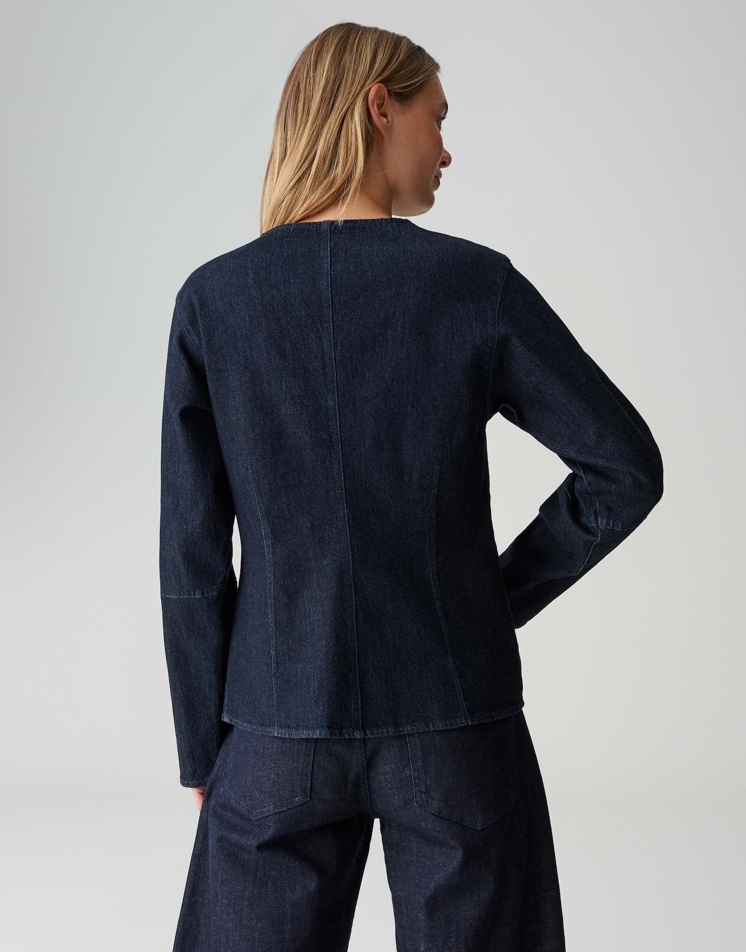 OPUS Slim taillierte Jeansbluse in dunklem Denimblau Fartis