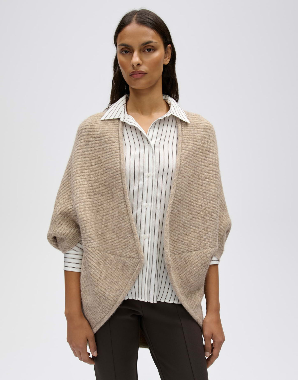 Strickcape aus weicher Rippstruktur Amaryllis soft