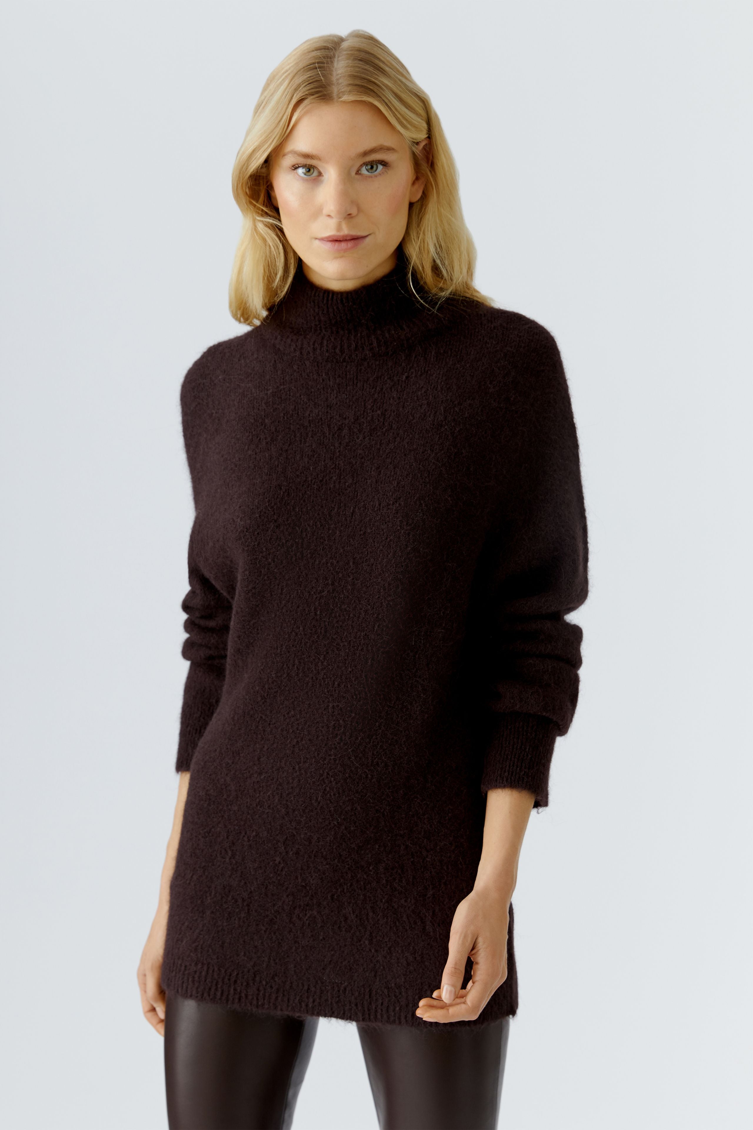 Oui längerer Pullover seamless gestrickt