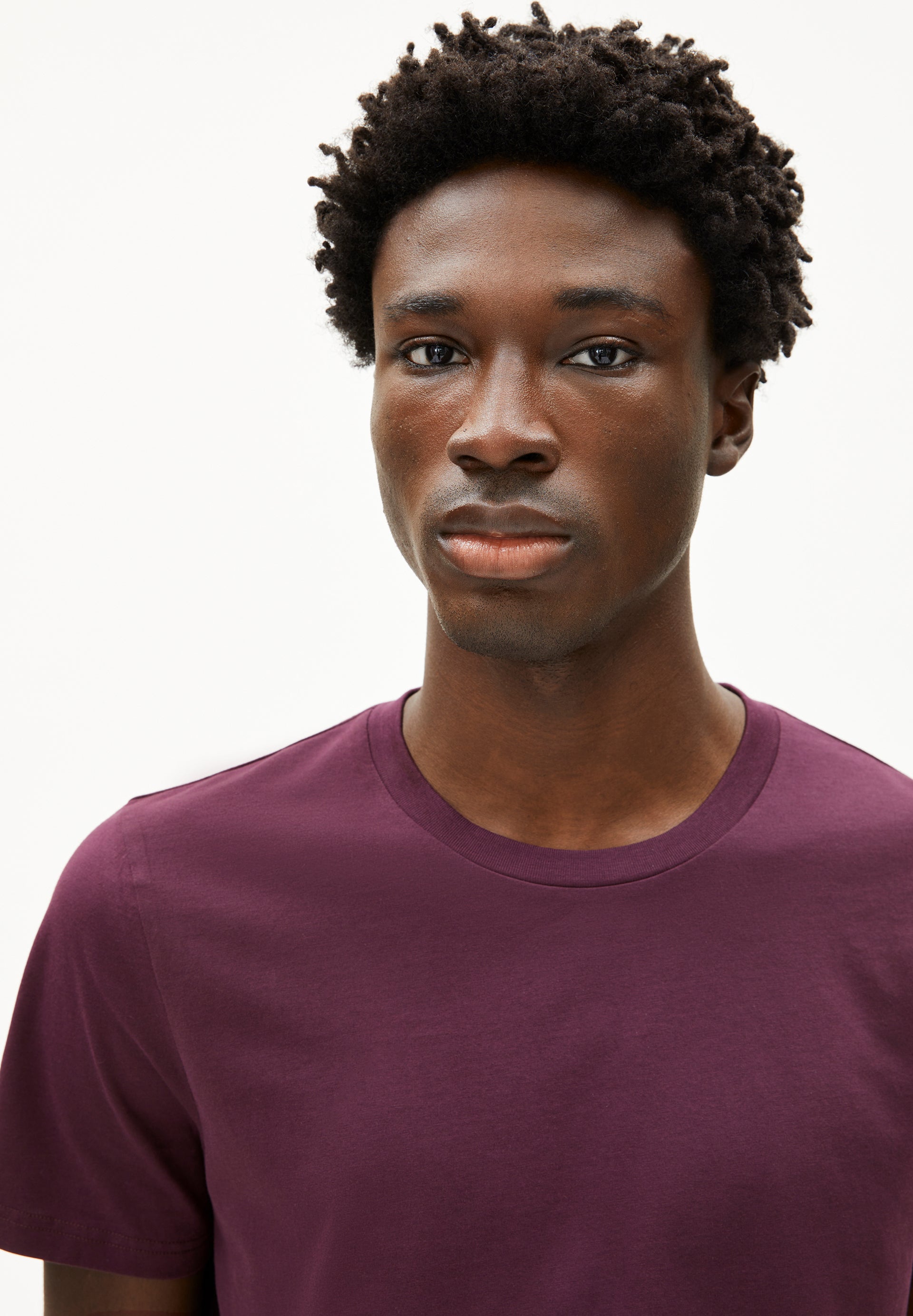 Armedangels T-Shirt JAAMES aus Bio-Baumwolle