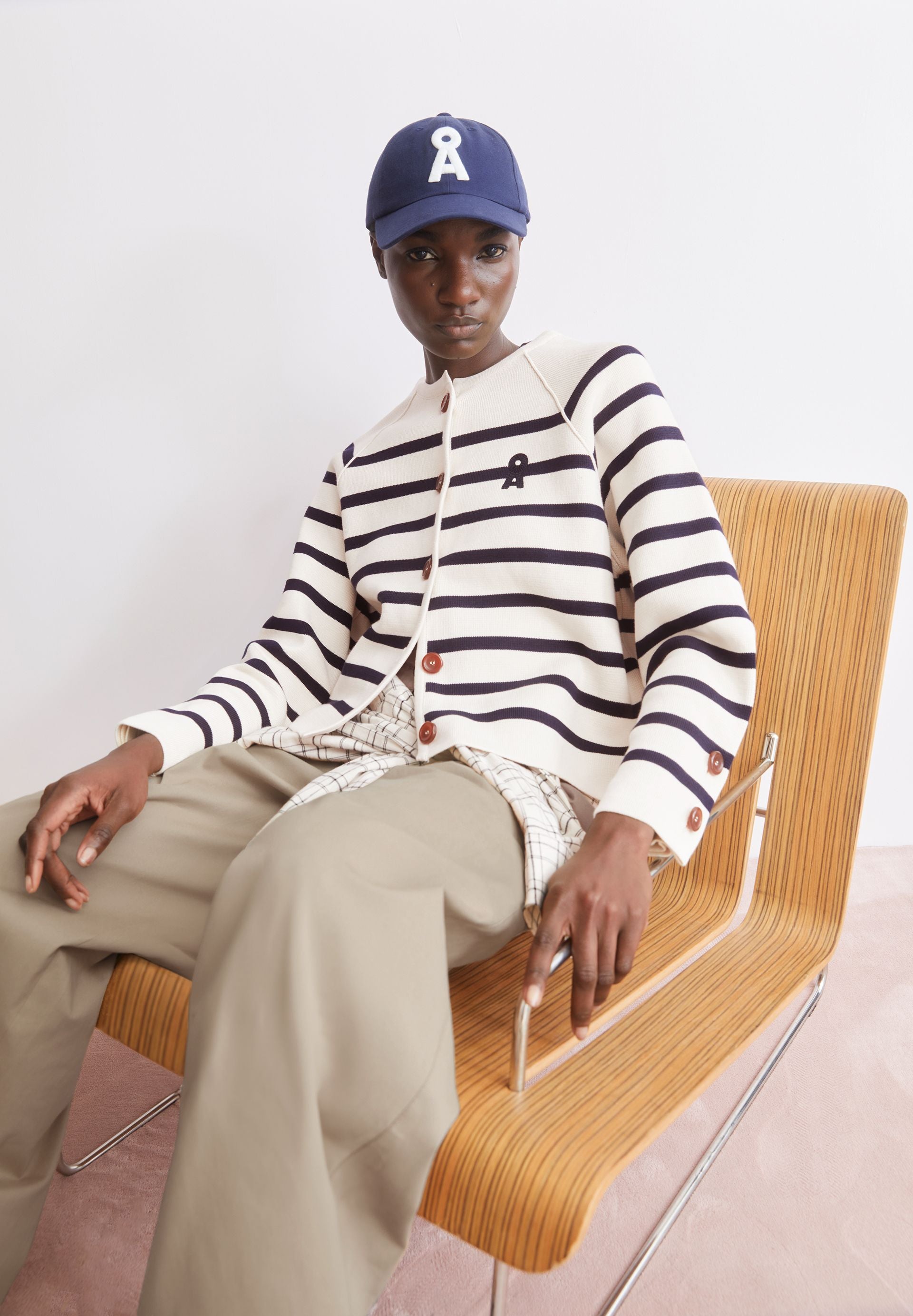 armedangels gestreifte Strickjacke aus Bio-Baumwolle