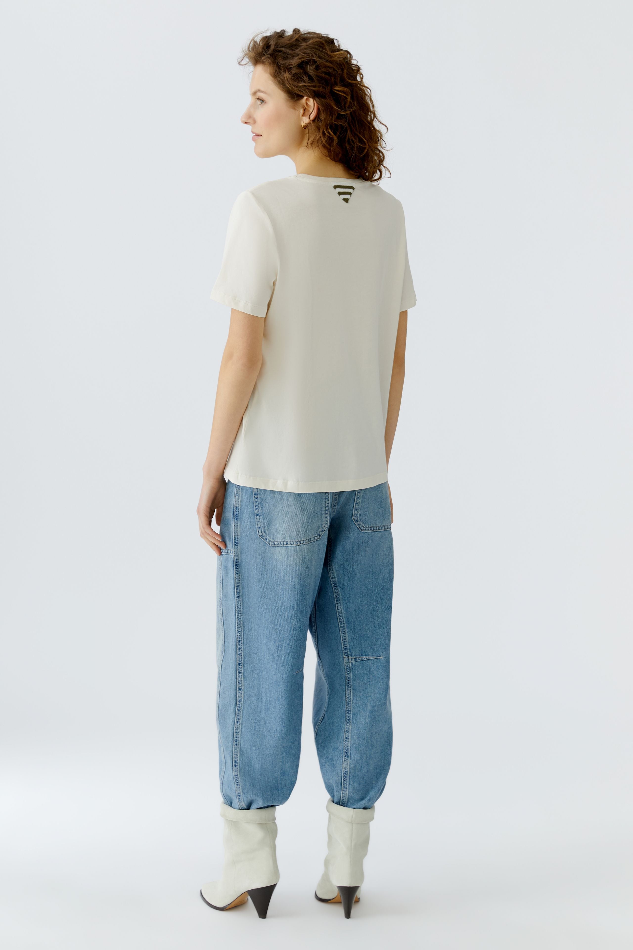 OUI T-Shirt mit tonigen Steinchen verziert