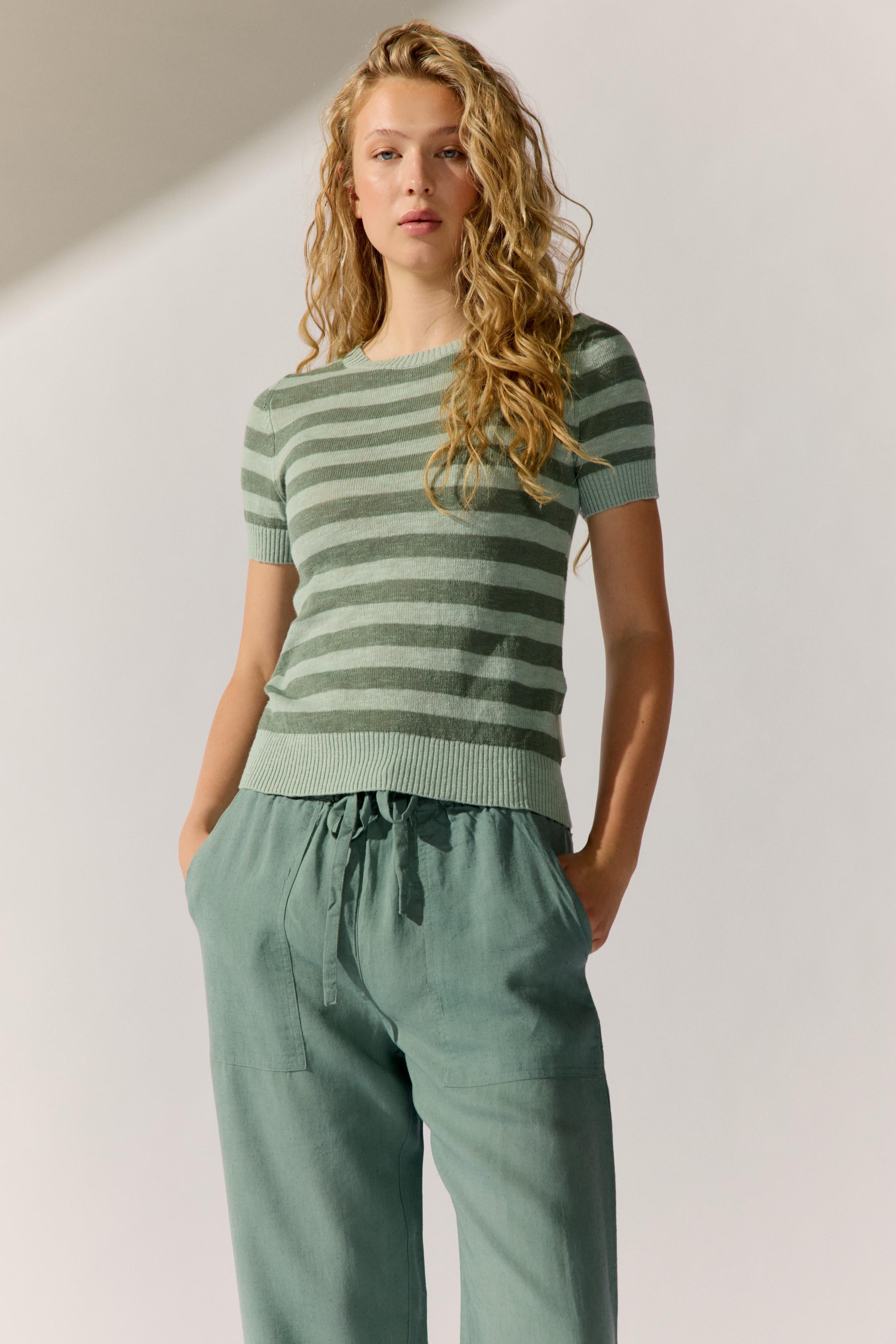 The Fashion People Linen T-Shirt striped knitted