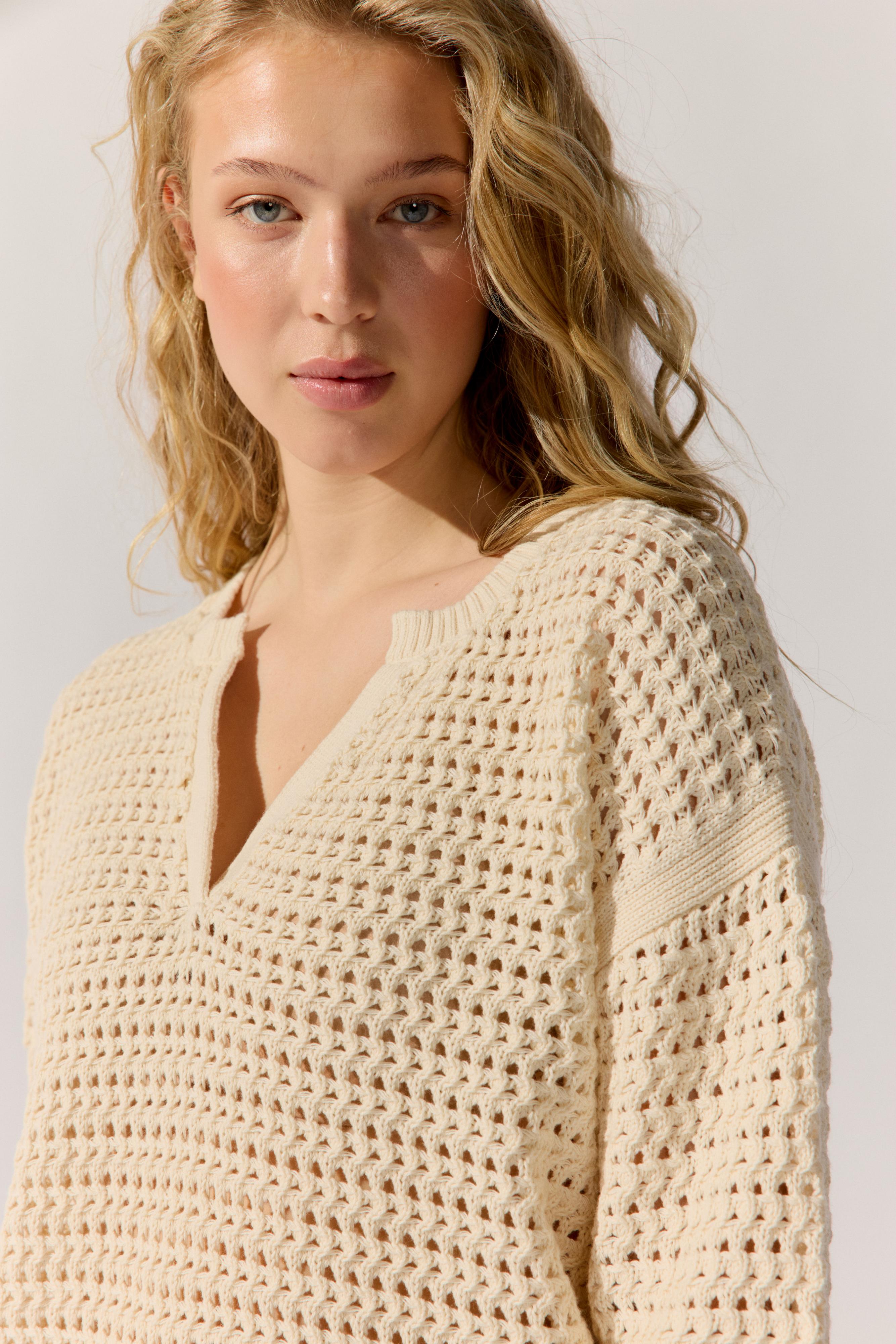 The Fashion People Ajour V-Neck knitted
