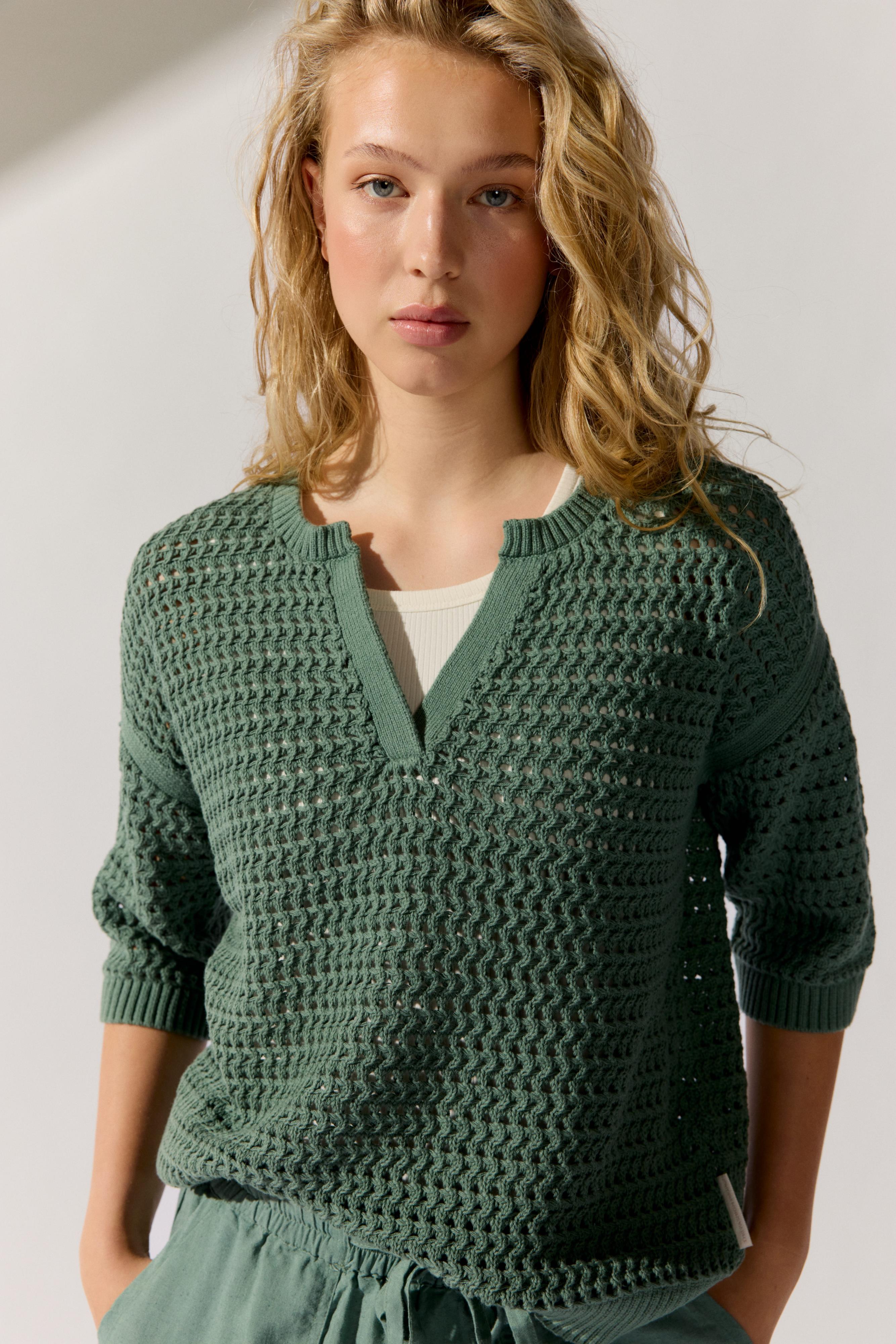 The Fashion People Ajour V-Neck knitted