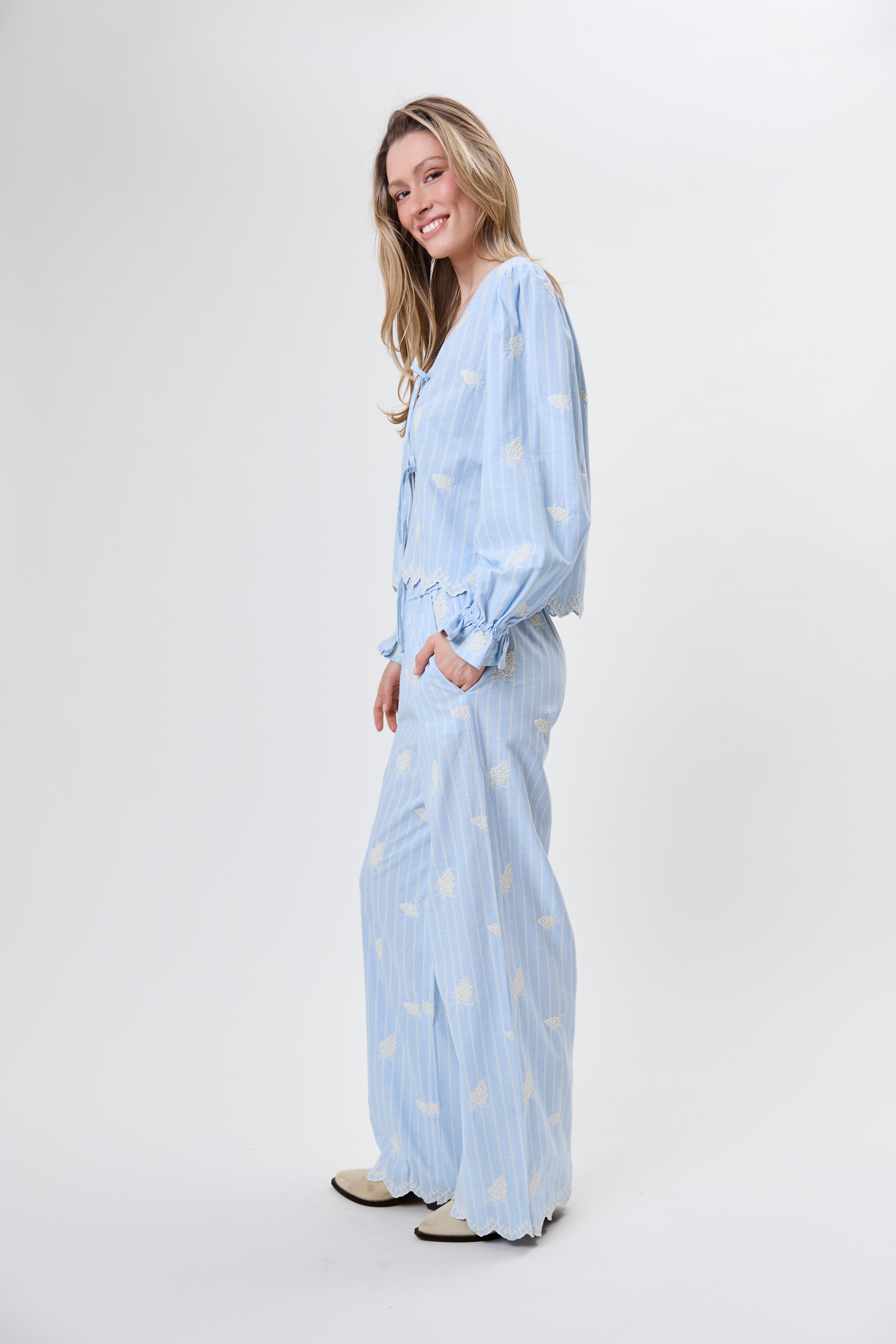 Oh April Leni Woven Pants