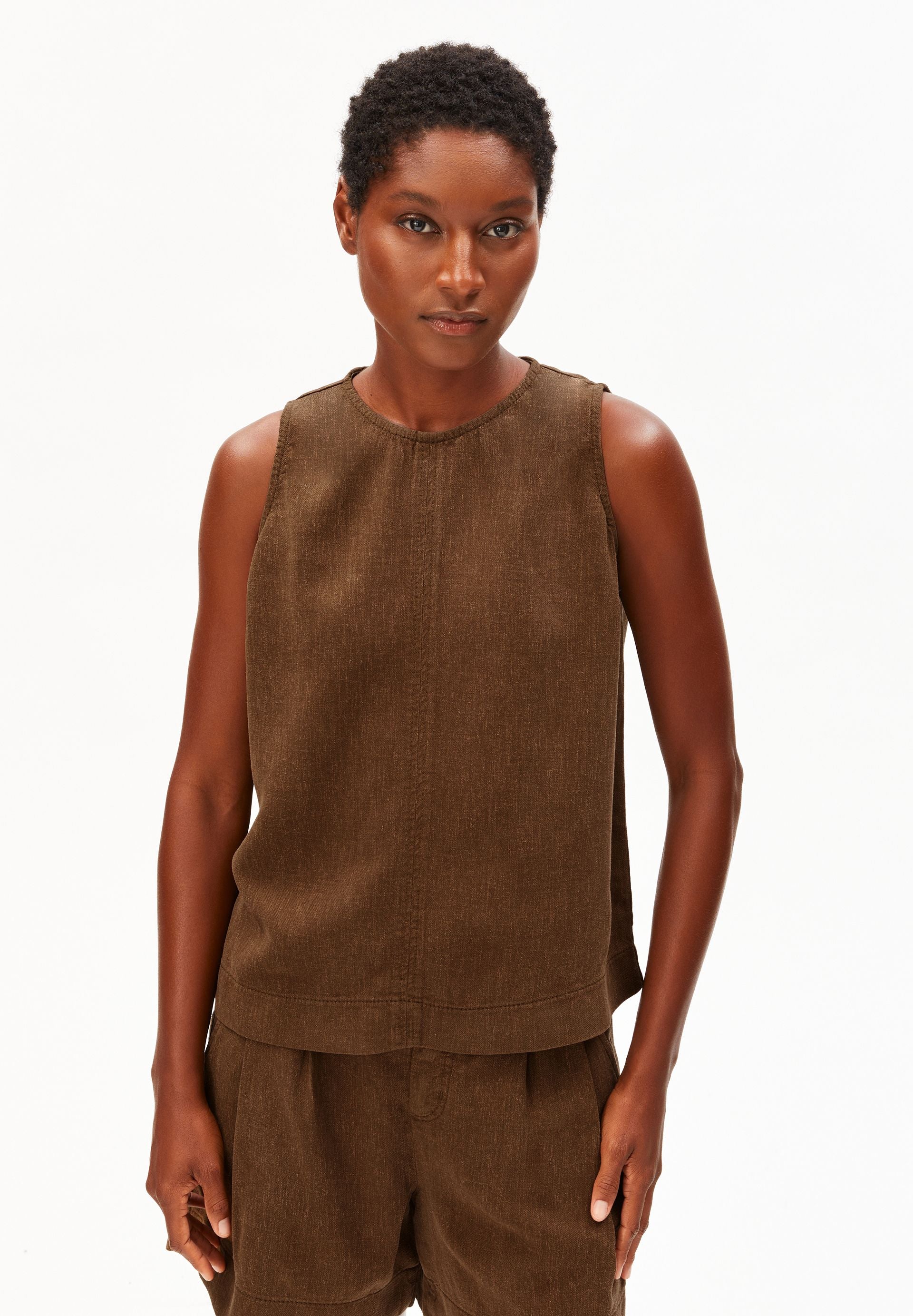 armedangels PIÑAYARN® BLEND GMT DYE TOP