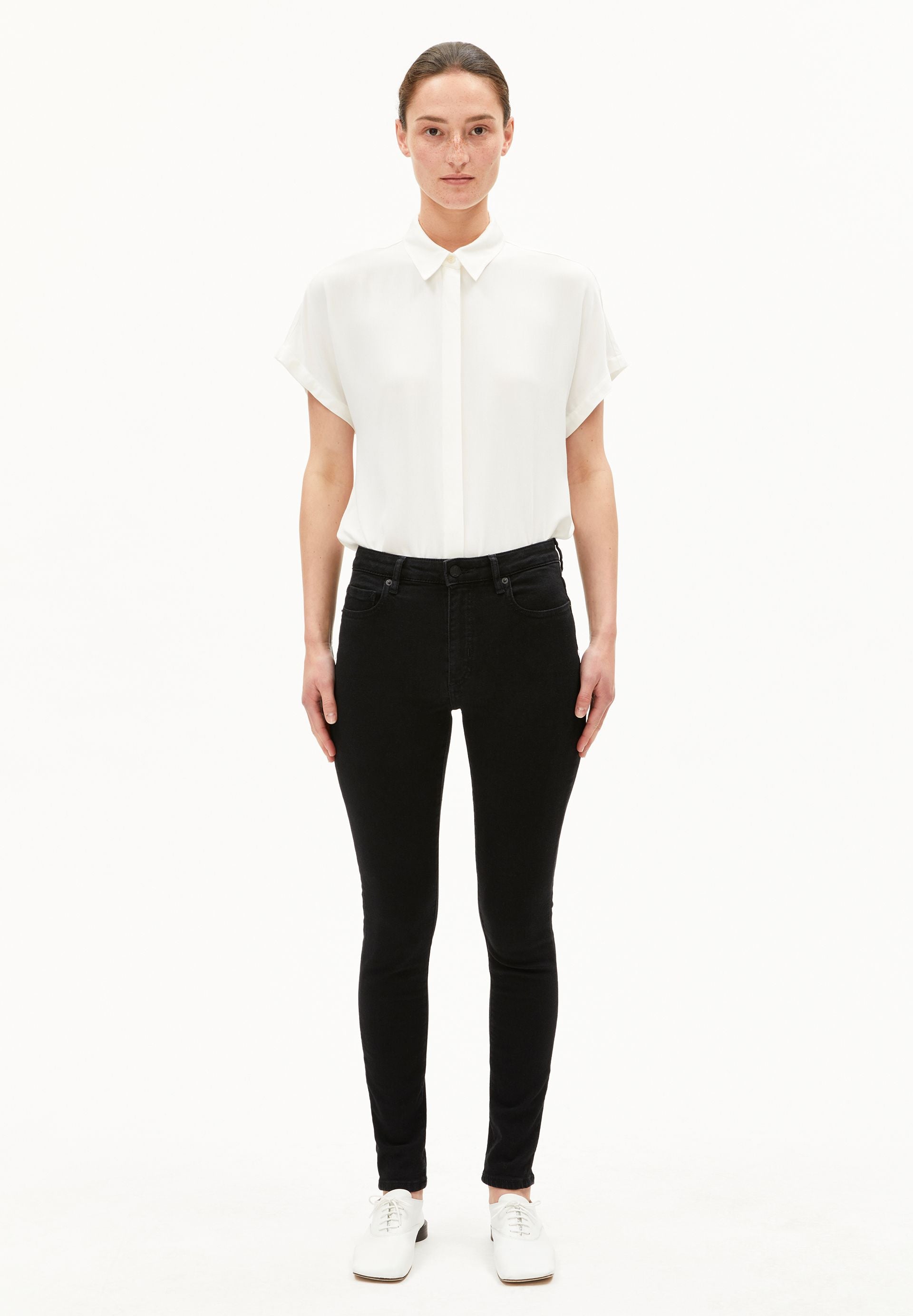 armedangels SKINNY JEANS TILLAA MID WAIST aus Bio-Baumwoll-Mix