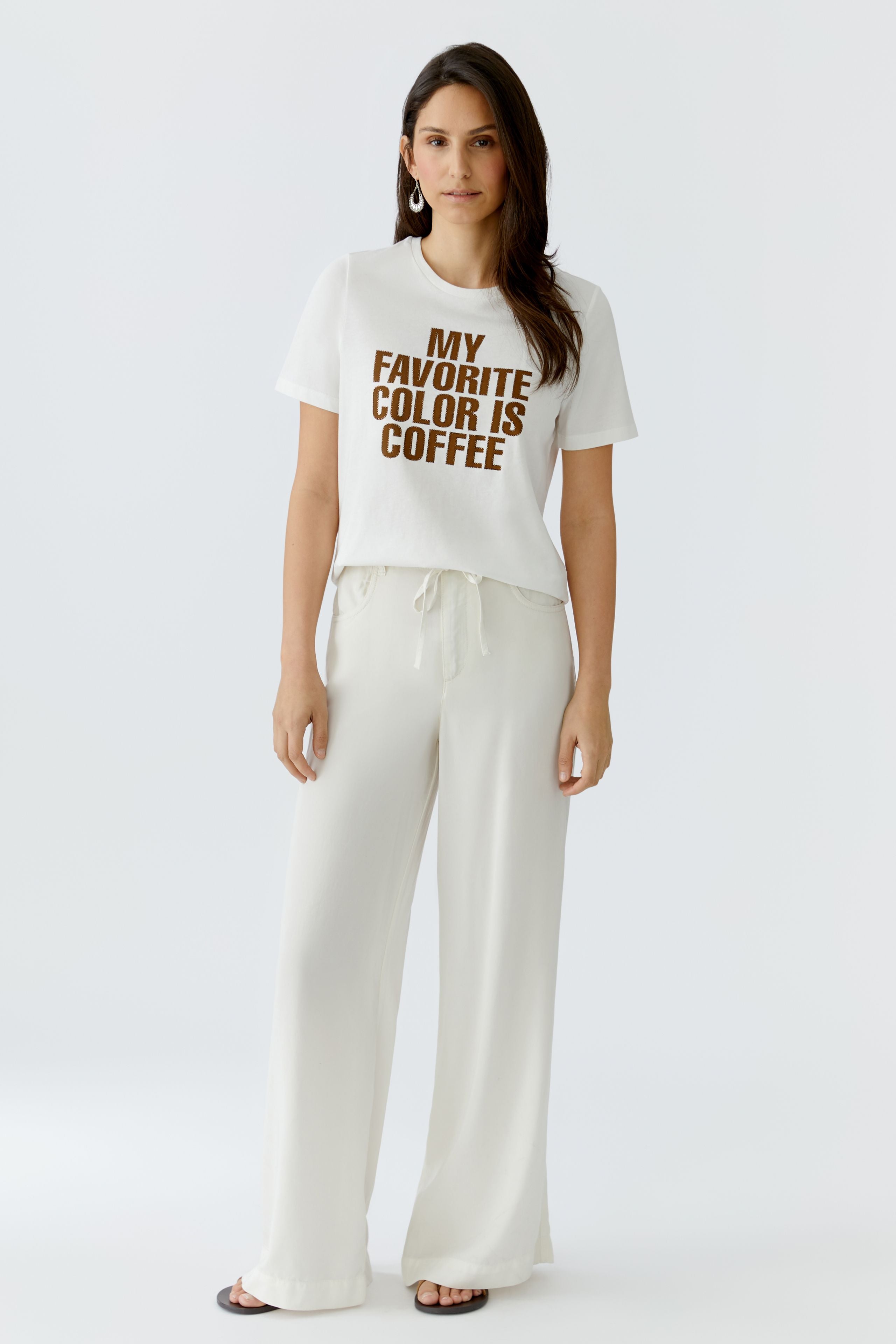 OUI T-Shirt mit tonigen Perlchen bestickt
