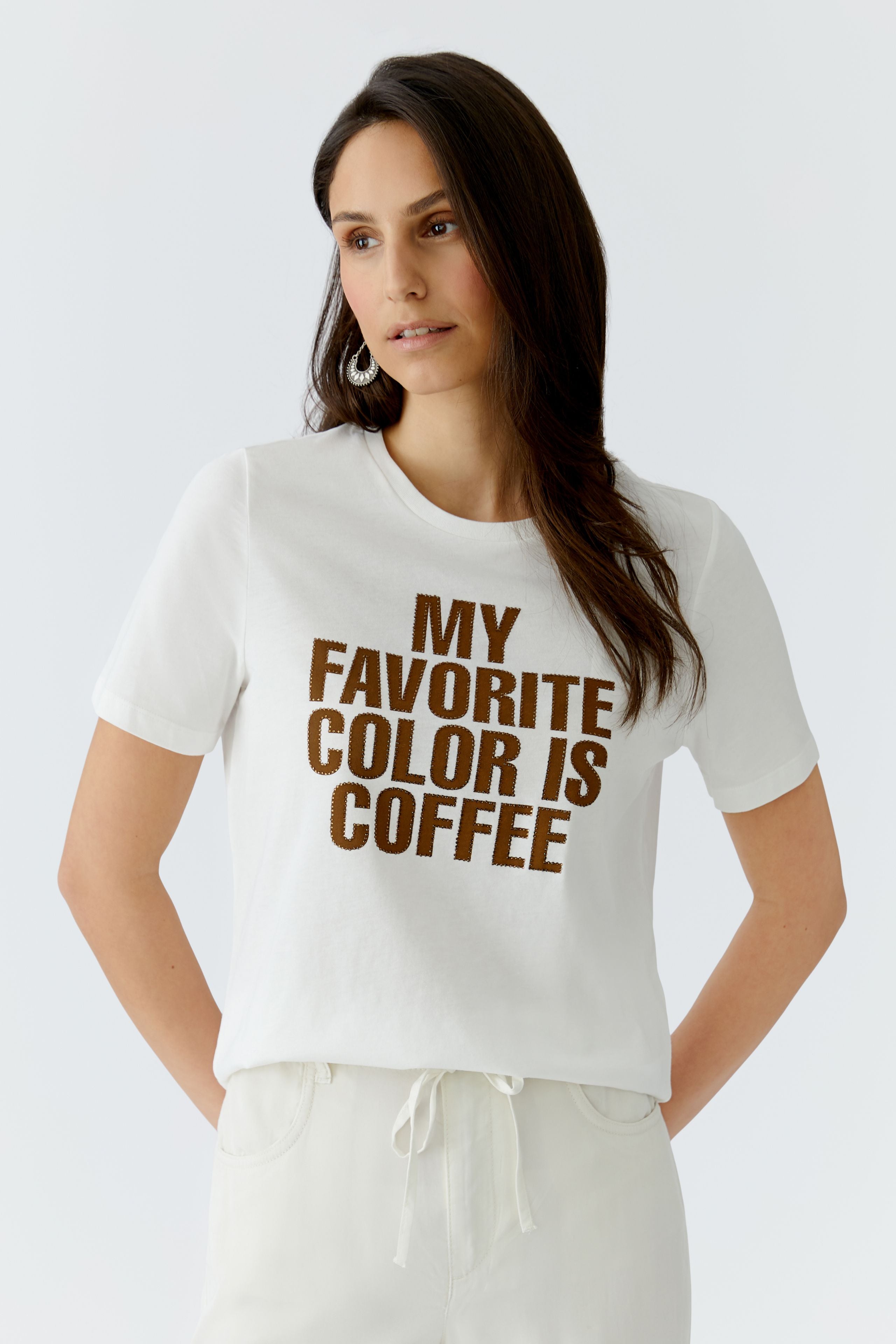 OUI T-Shirt mit tonigen Perlchen bestickt