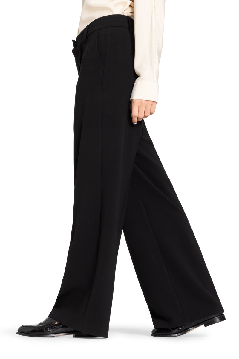 CAMBIO Hose Wide-Fit Cropped Anais wrap front