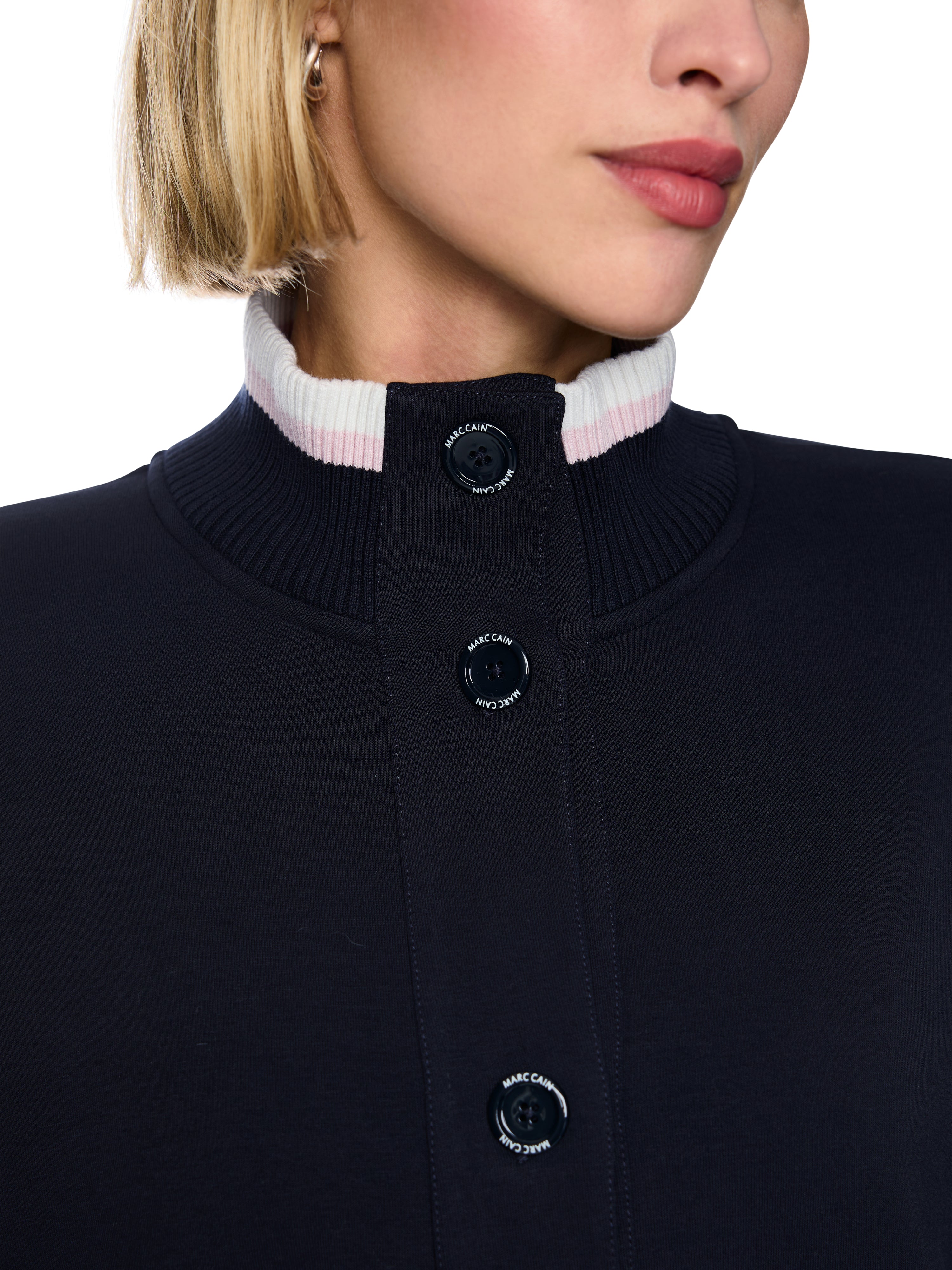 Jacke mit Strickdetails