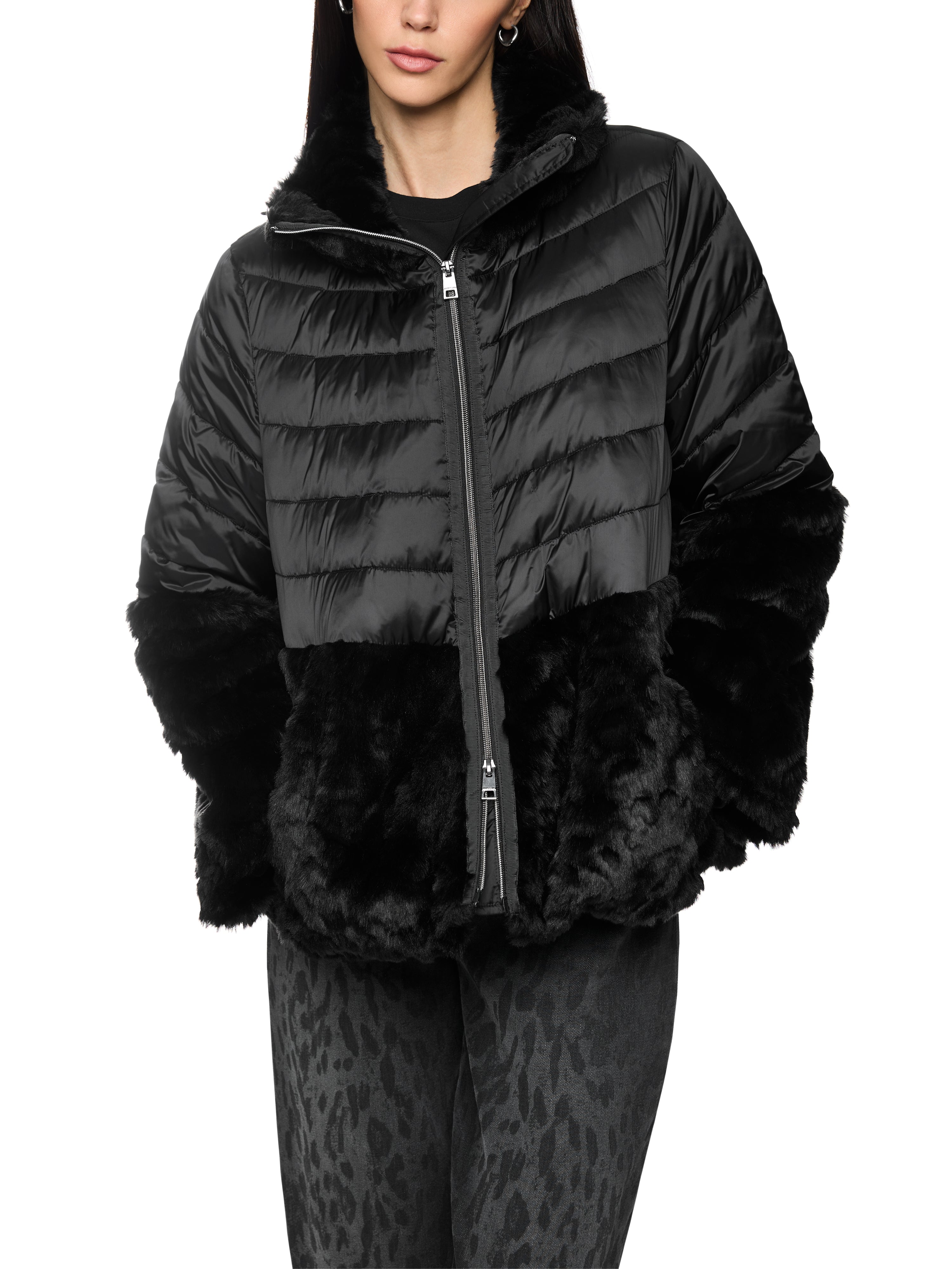 Steppjacke mit Fake Fur