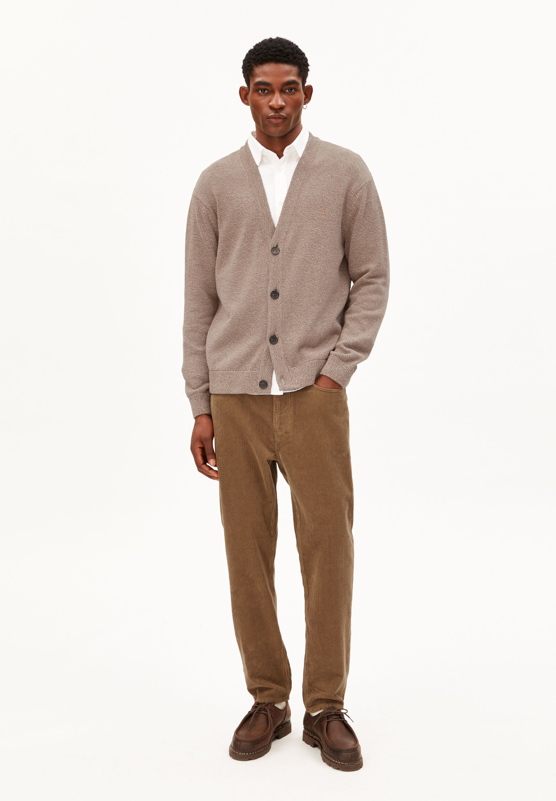 Cordhose MAAKX aus Bio-Baumwolle