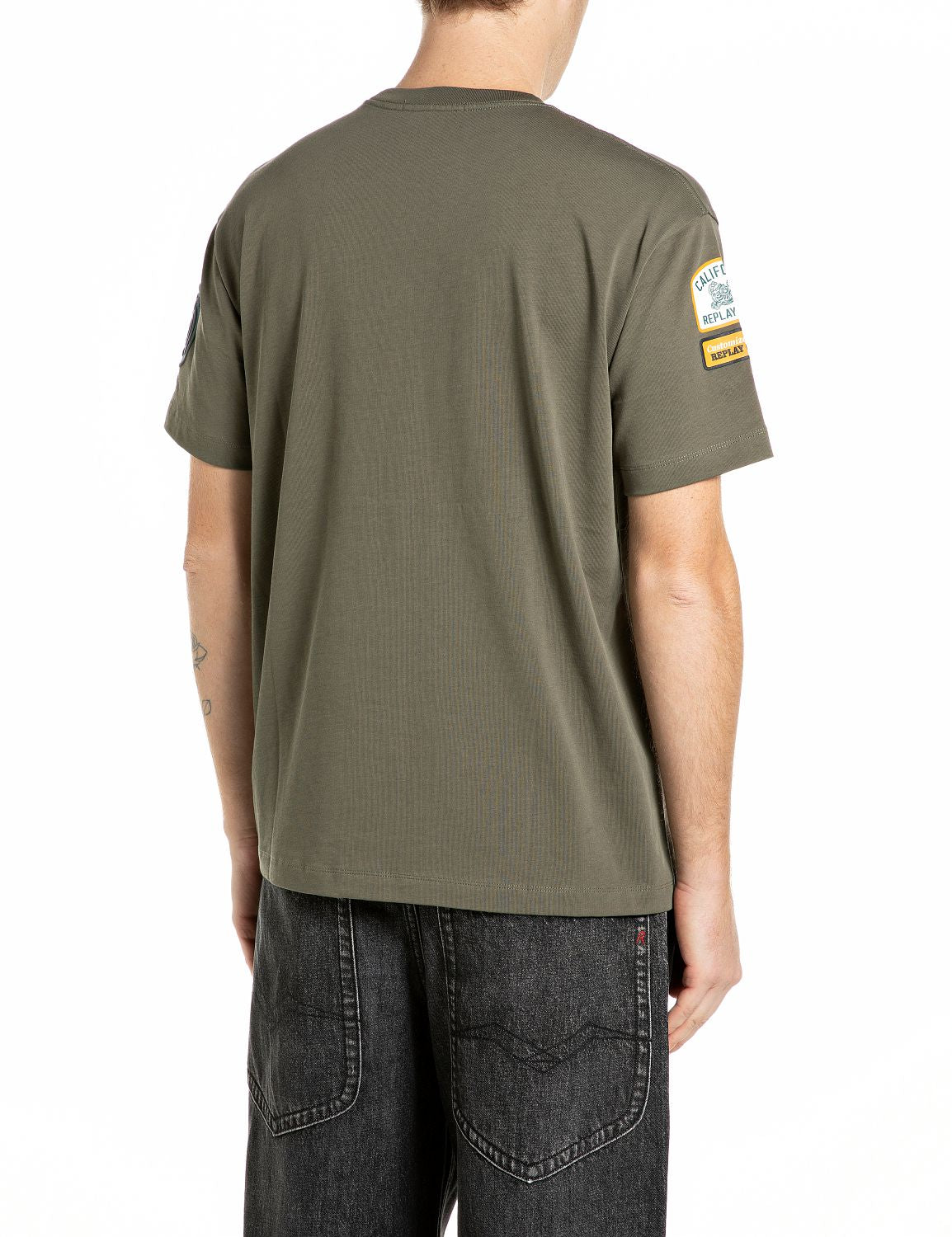 T-Shirt Relaxed Fit mit Brusttasche und Patch
