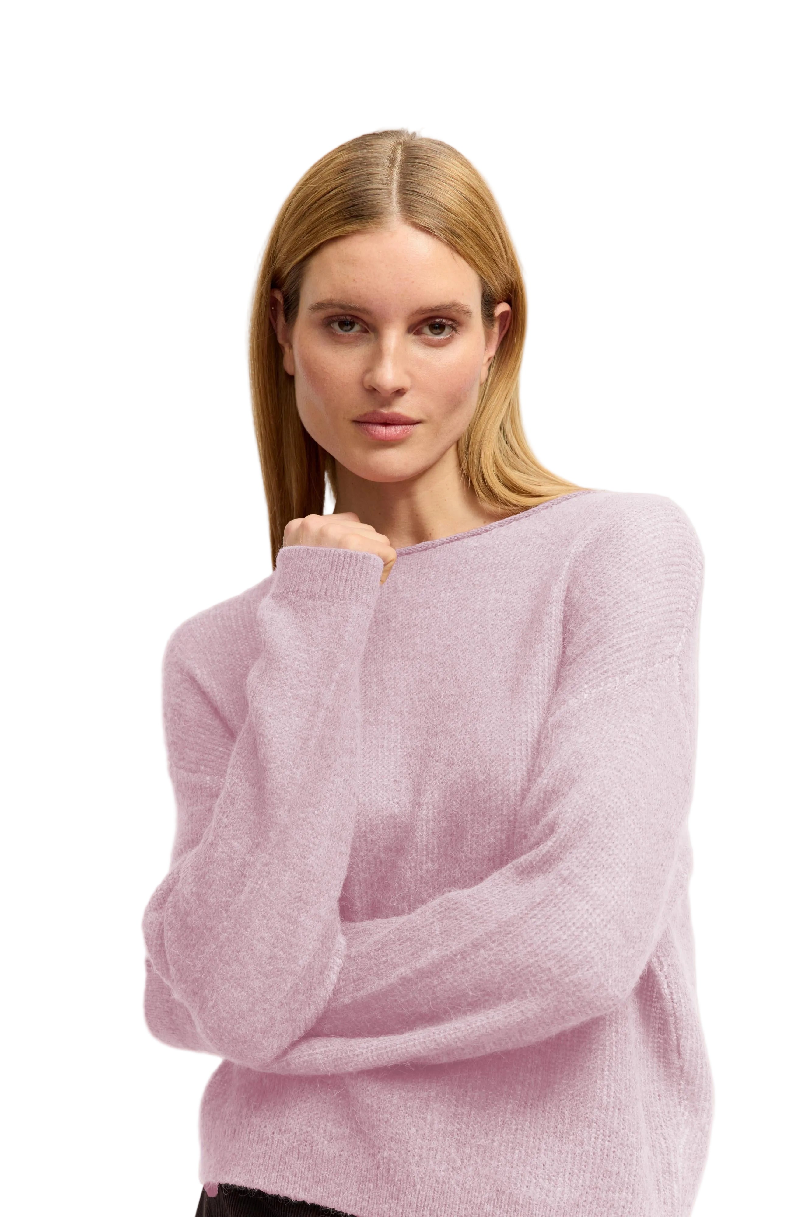 Light woolen Pullover