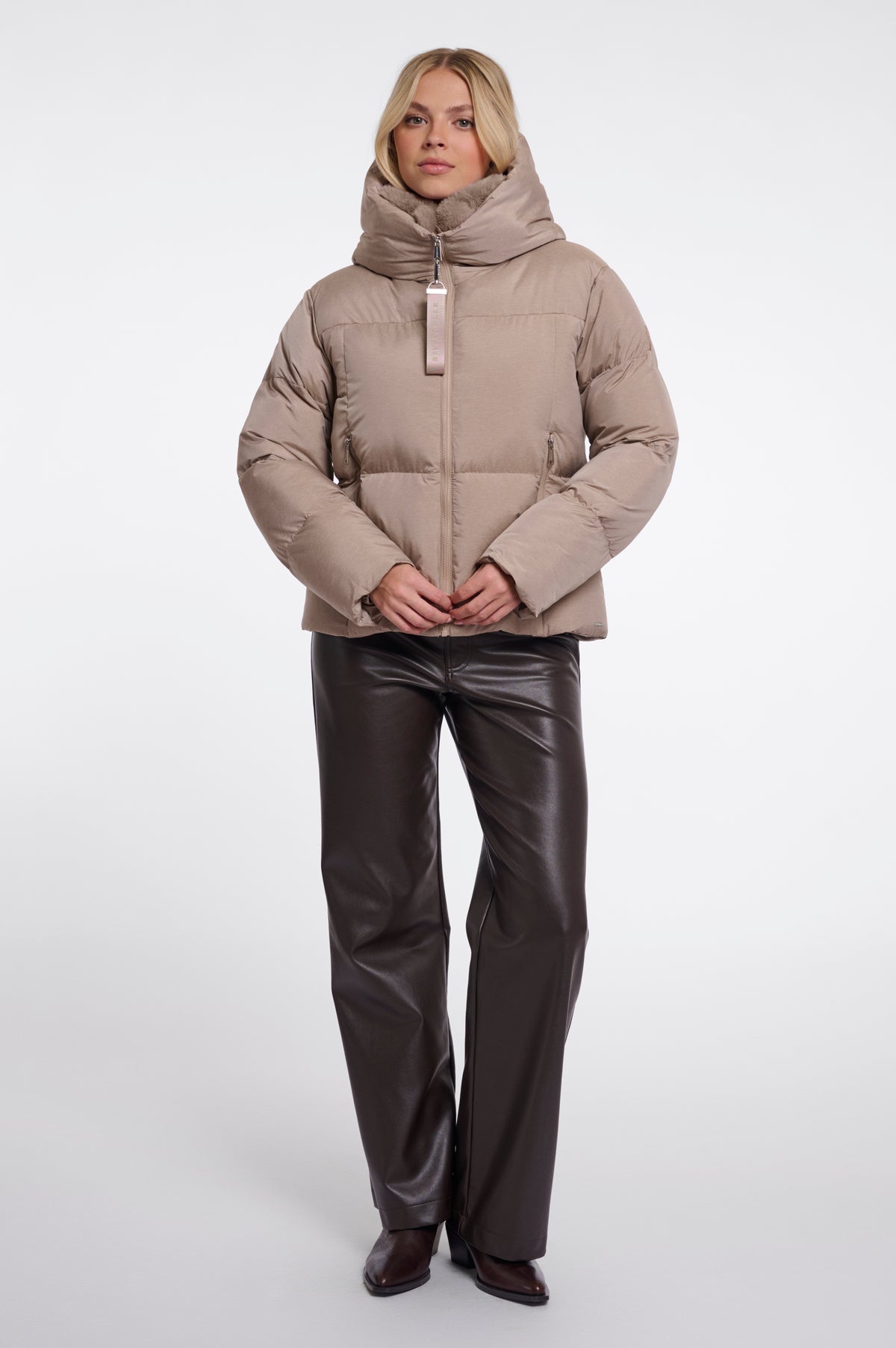 Jacke Joni
