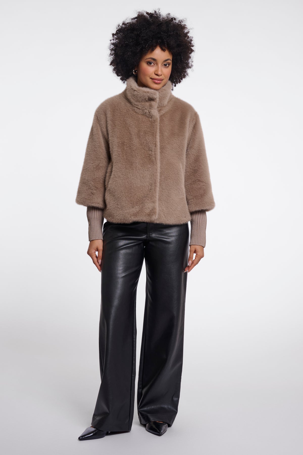 Jacke Nesrin