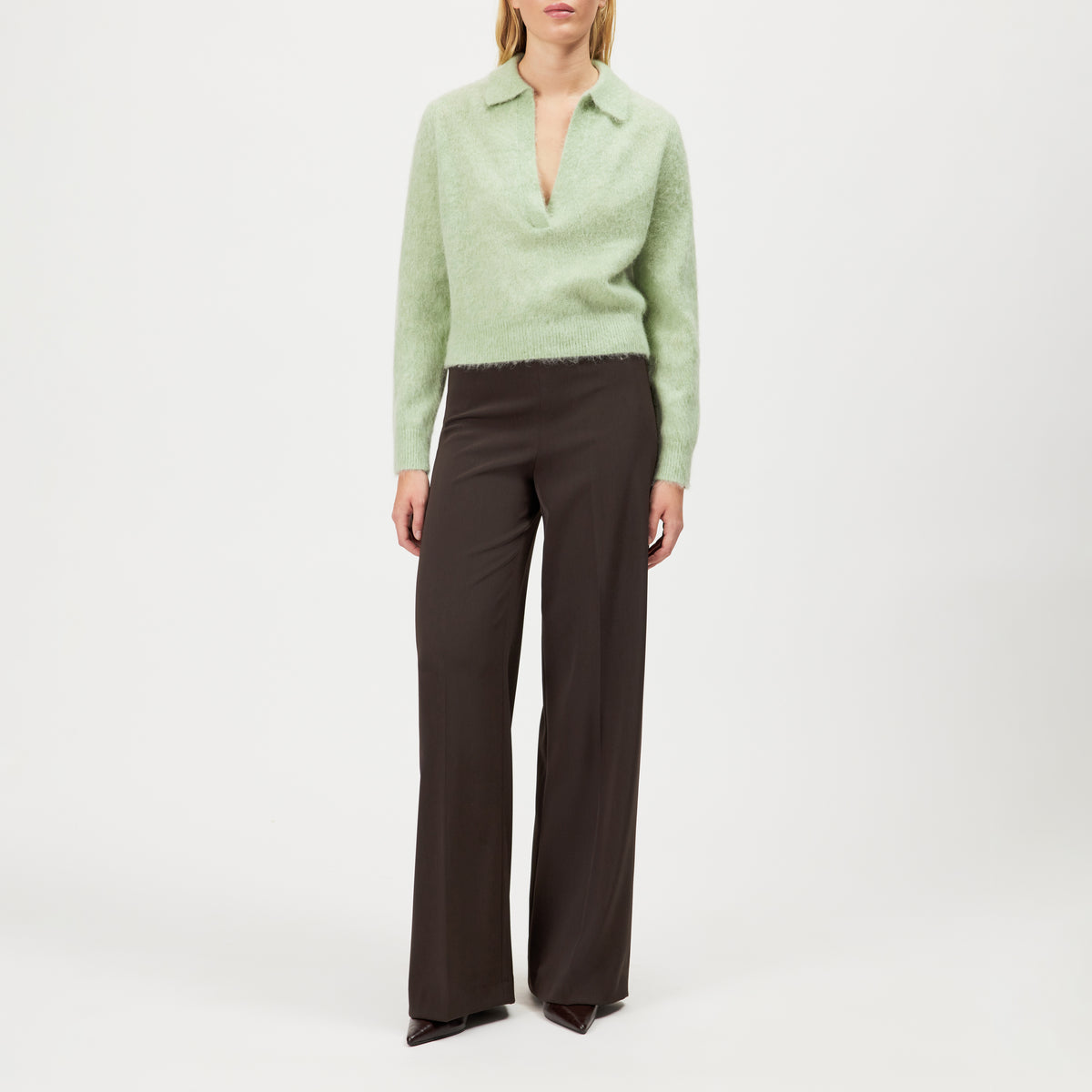 Cropped Pullover mit V-Ausschnitt DYLARA 10