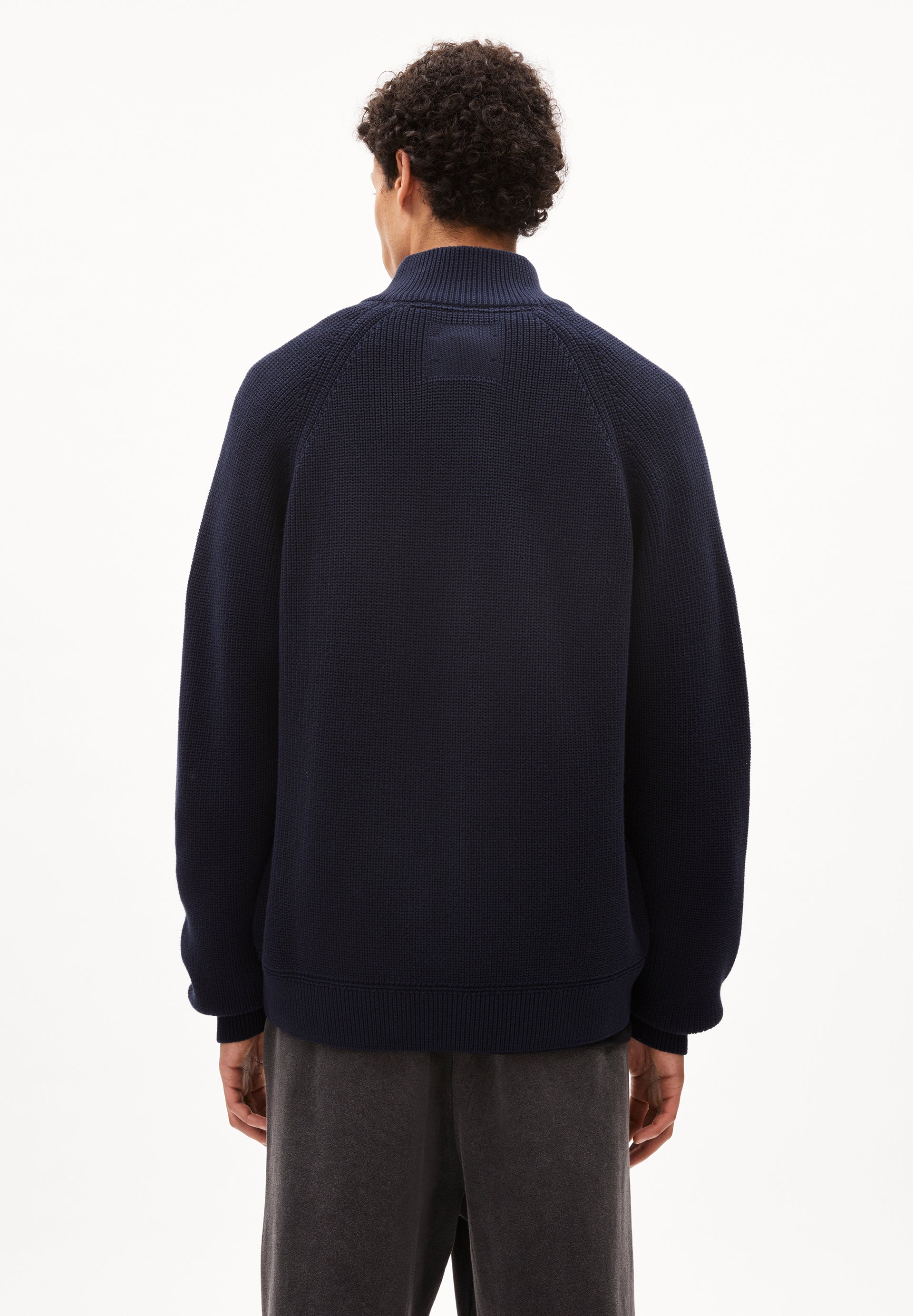 AARTYOM Strick Pullover Solid