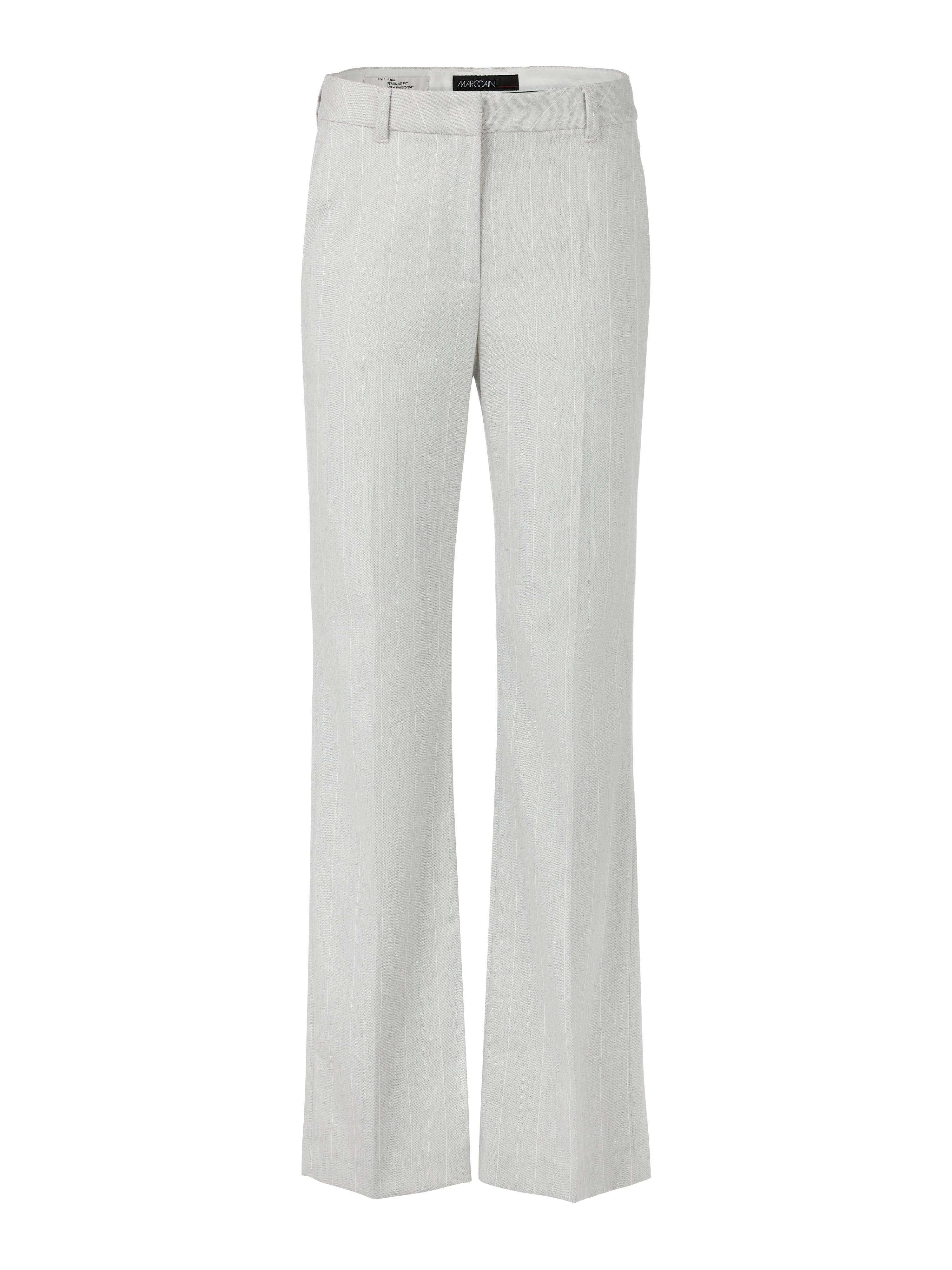 Modell FAID - Hose mit High Waist