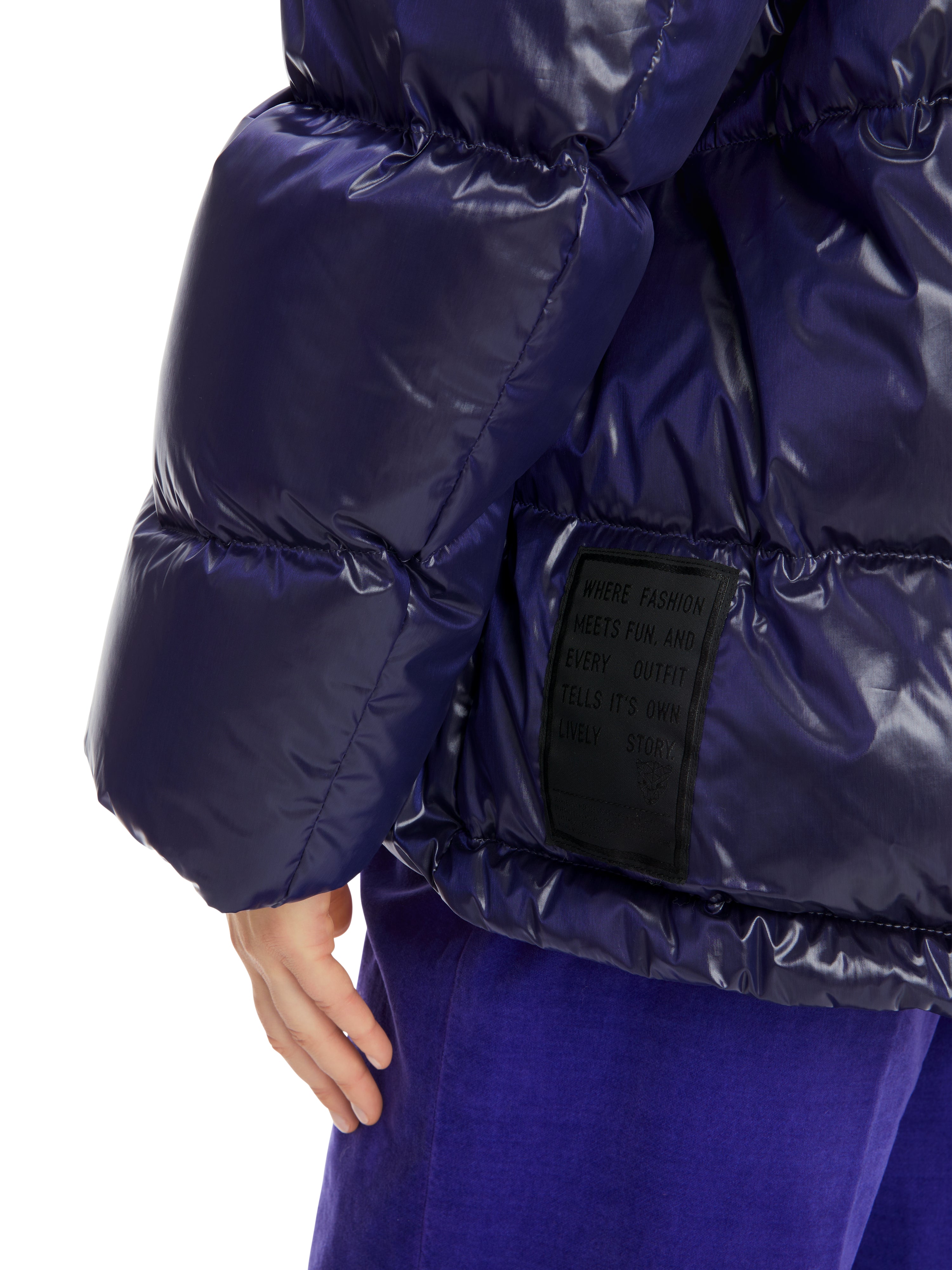 Outdoor-Jacke im shiny Nylon