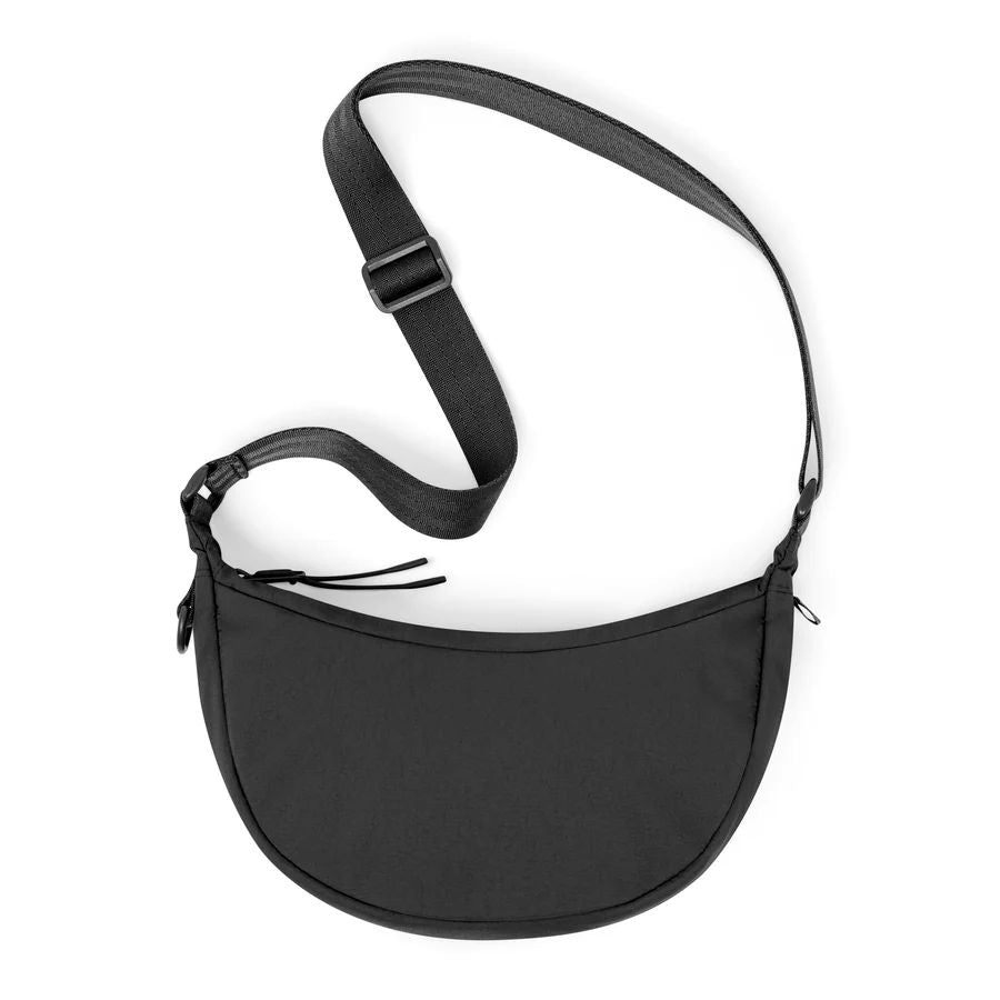 Johnny Urban Tasche Kaia Small Half Moon Bag