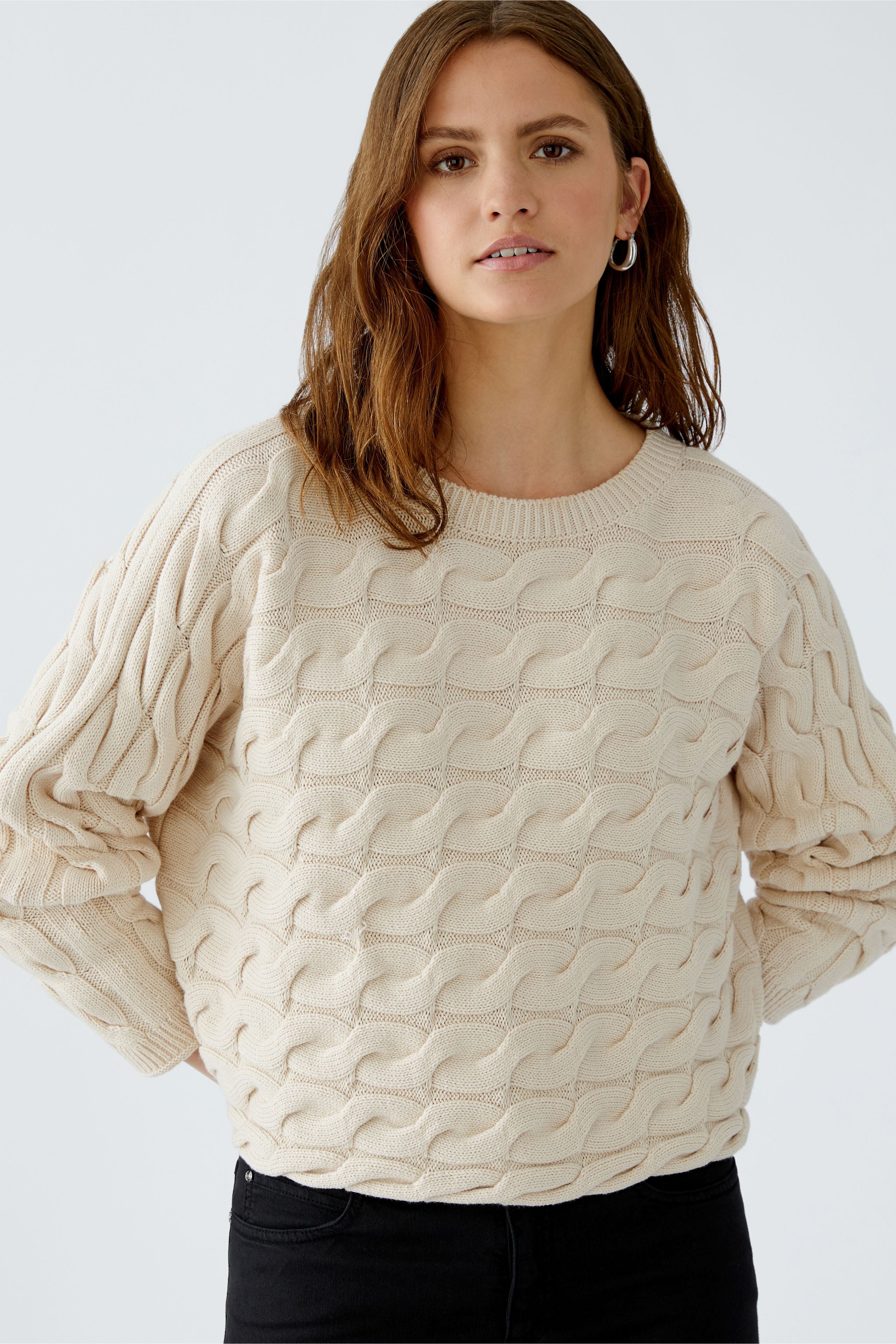 OUI SIRAH Rundhals Pullover mit Zopfmuster