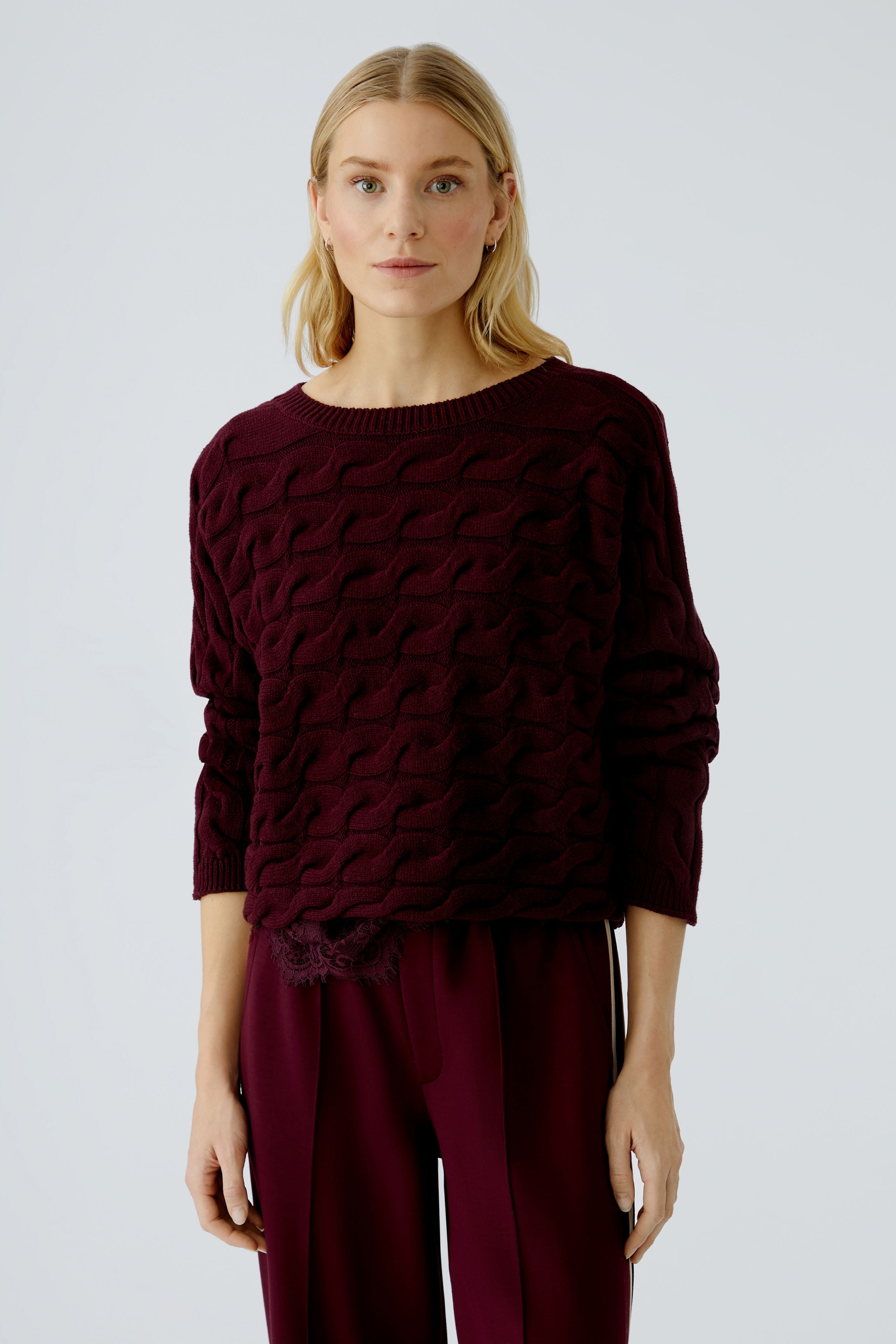 OUI SIRAH Rundhals Pullover mit Zopfmuster