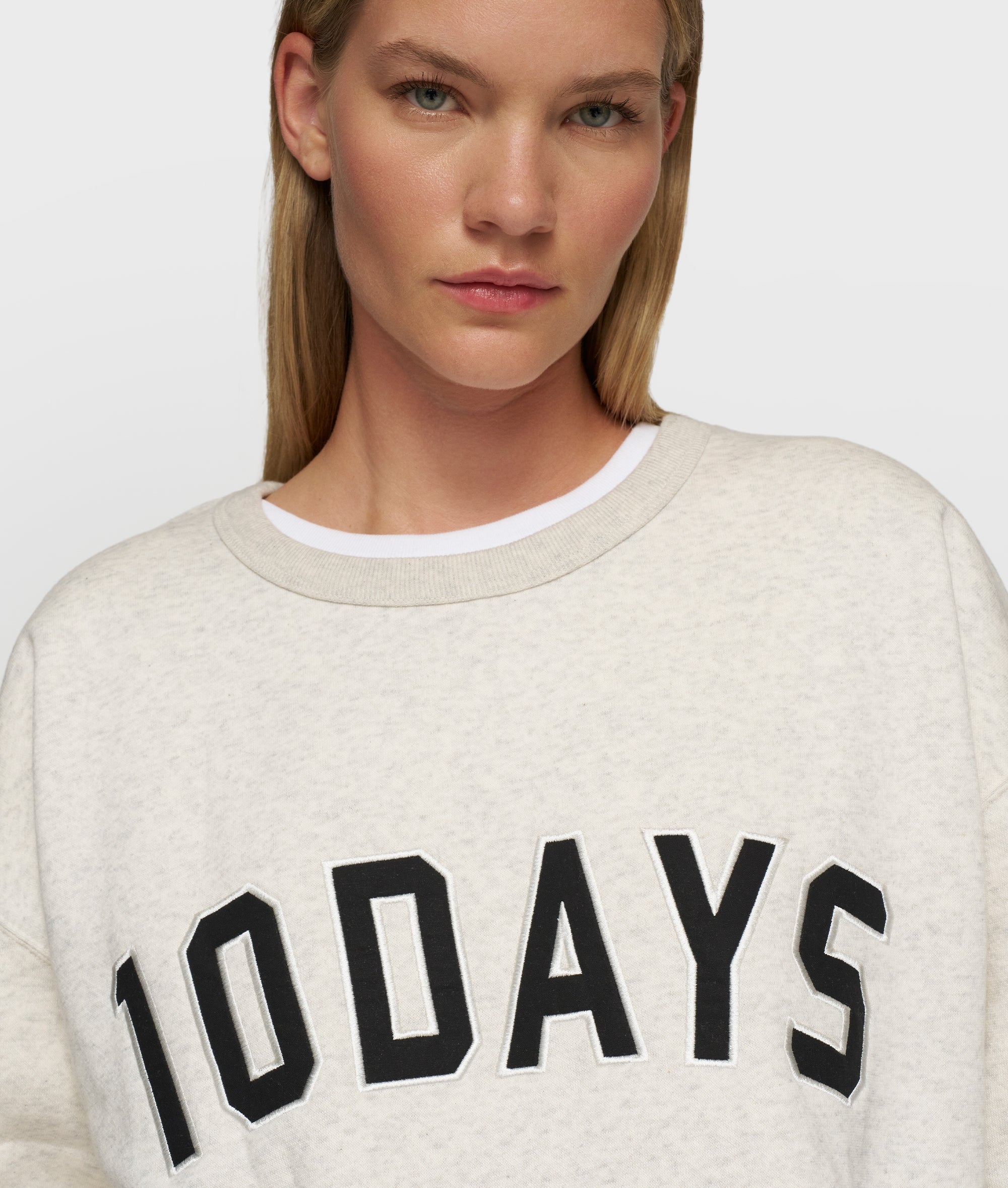 10Days THE STATEMENT SWEATER