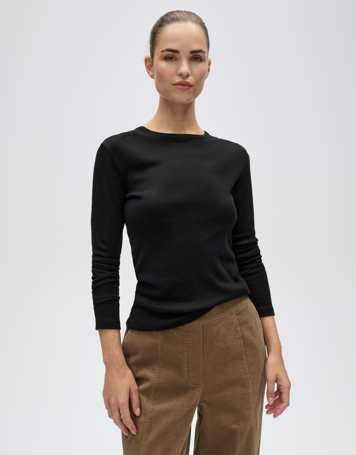 Basic Longsleeve Slim Fit Sherrie