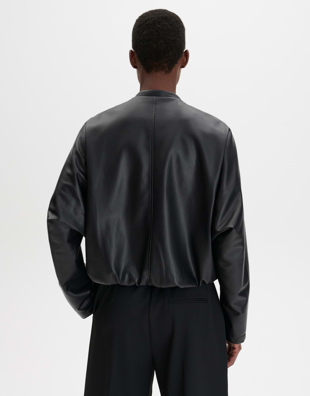 Boxy Blouson aus weichem Kunstleder Nairi