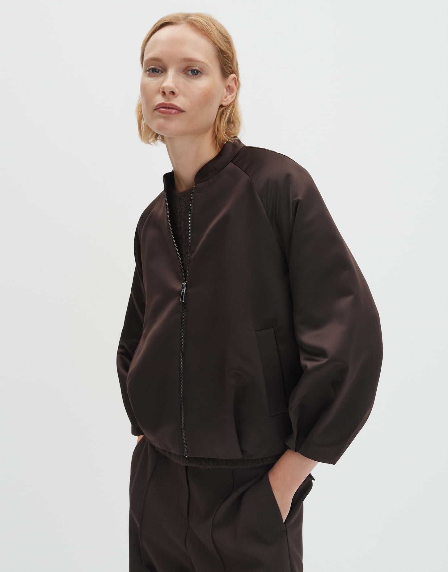 Someday Boxy Blousonjacke aus Satin Noriella