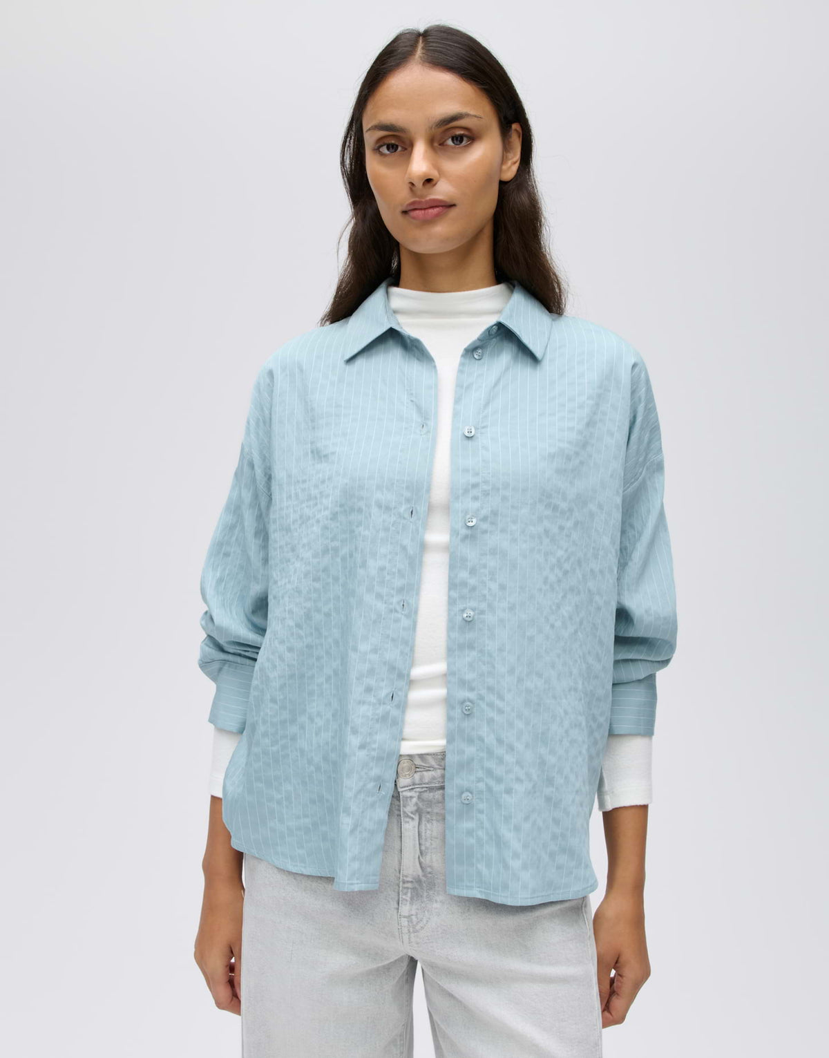 Oversized Hemdbluse mit Faltendetail am Ärmel Flui