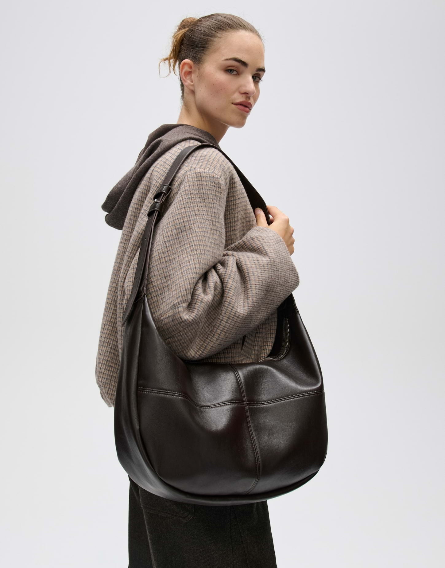 Großzügige Umhängetasche aus Kunstleder Aloli bag