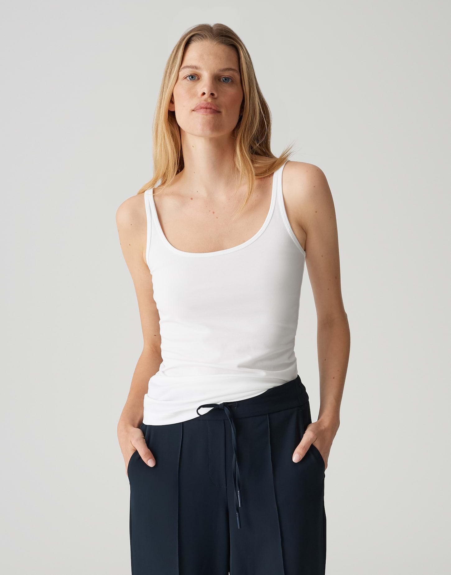 OPUS Ina Top