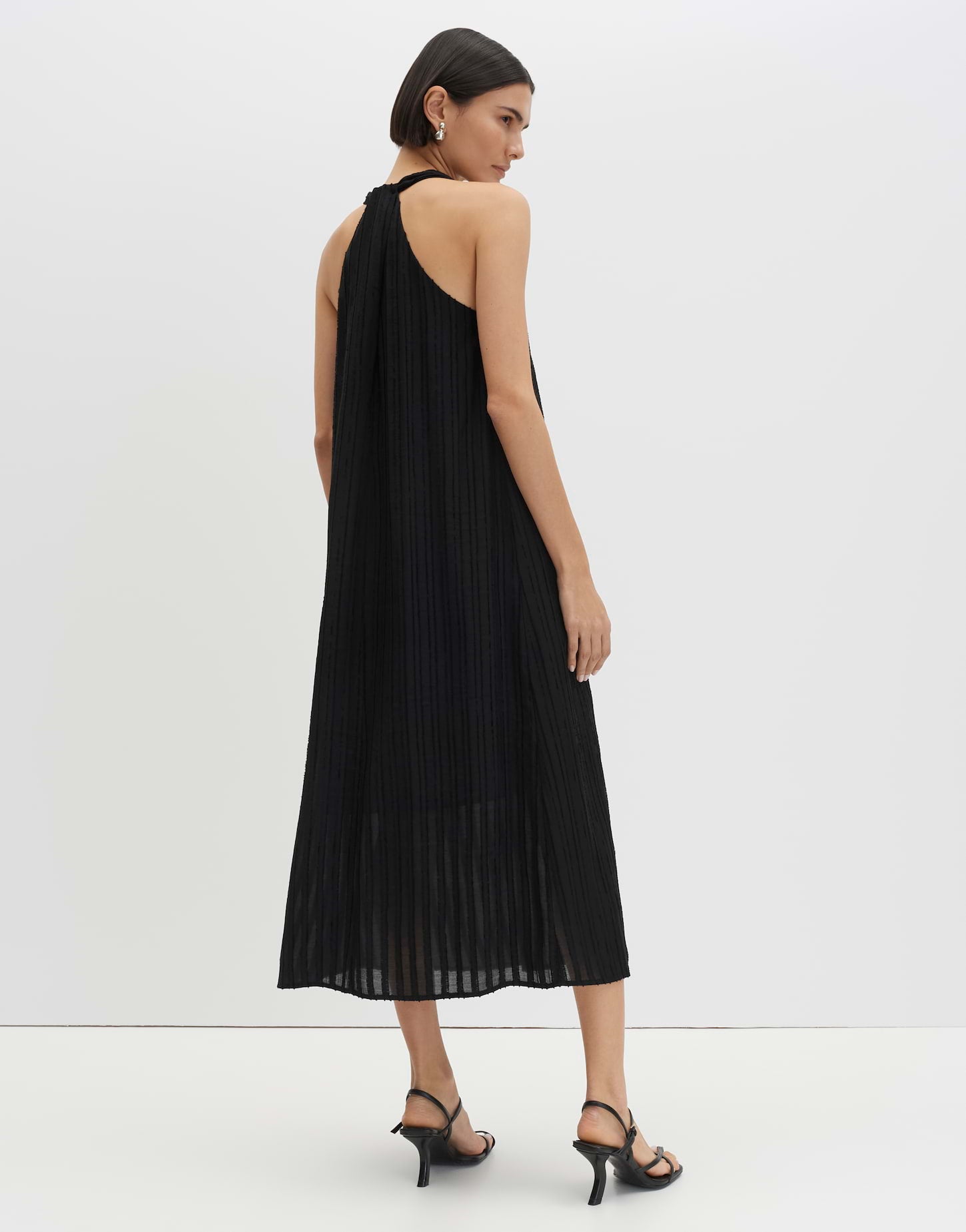 someday Neckholderkleid in A-Linie Qedira structure