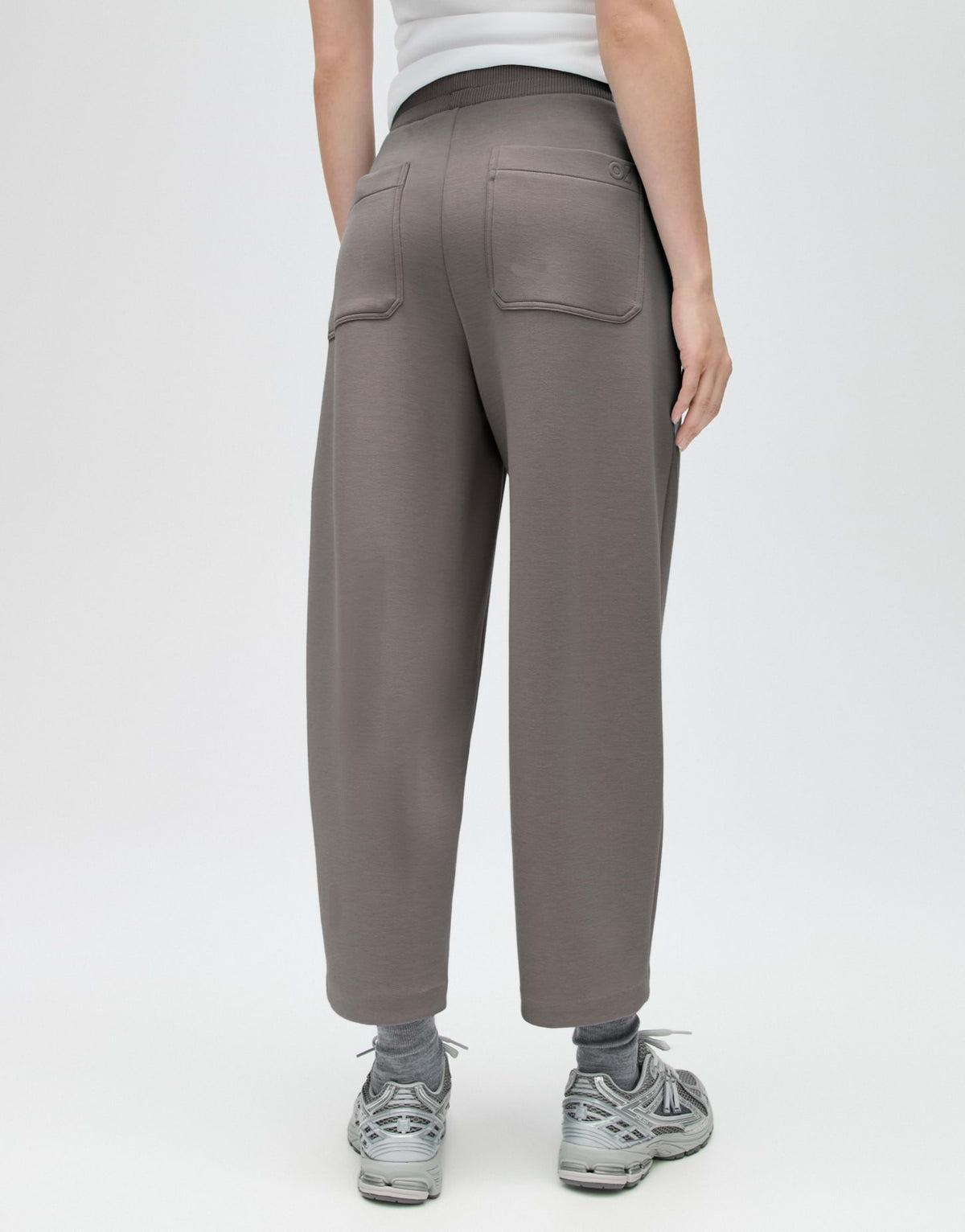 Verkürzte Jogpants aus weichem Sweat Myha club barrel