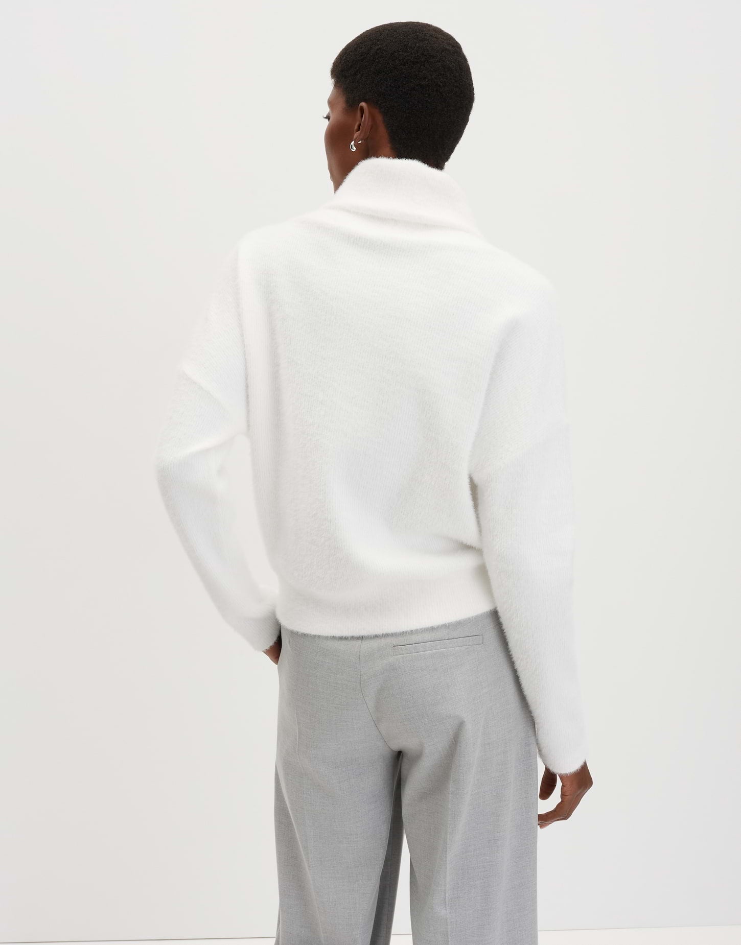Someday Regular Sweatshirt mit breitem Rollkragen Uraja